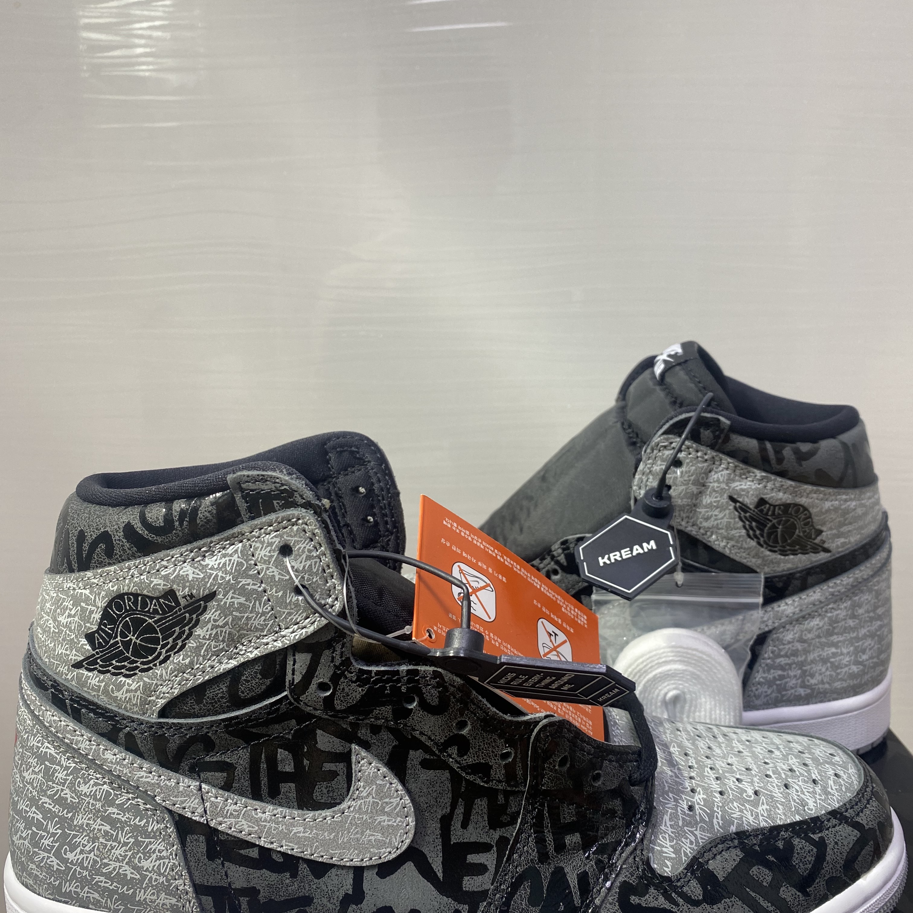 Jordan 1 Retro High OG Rebellionaire 착용 스타일 - 4