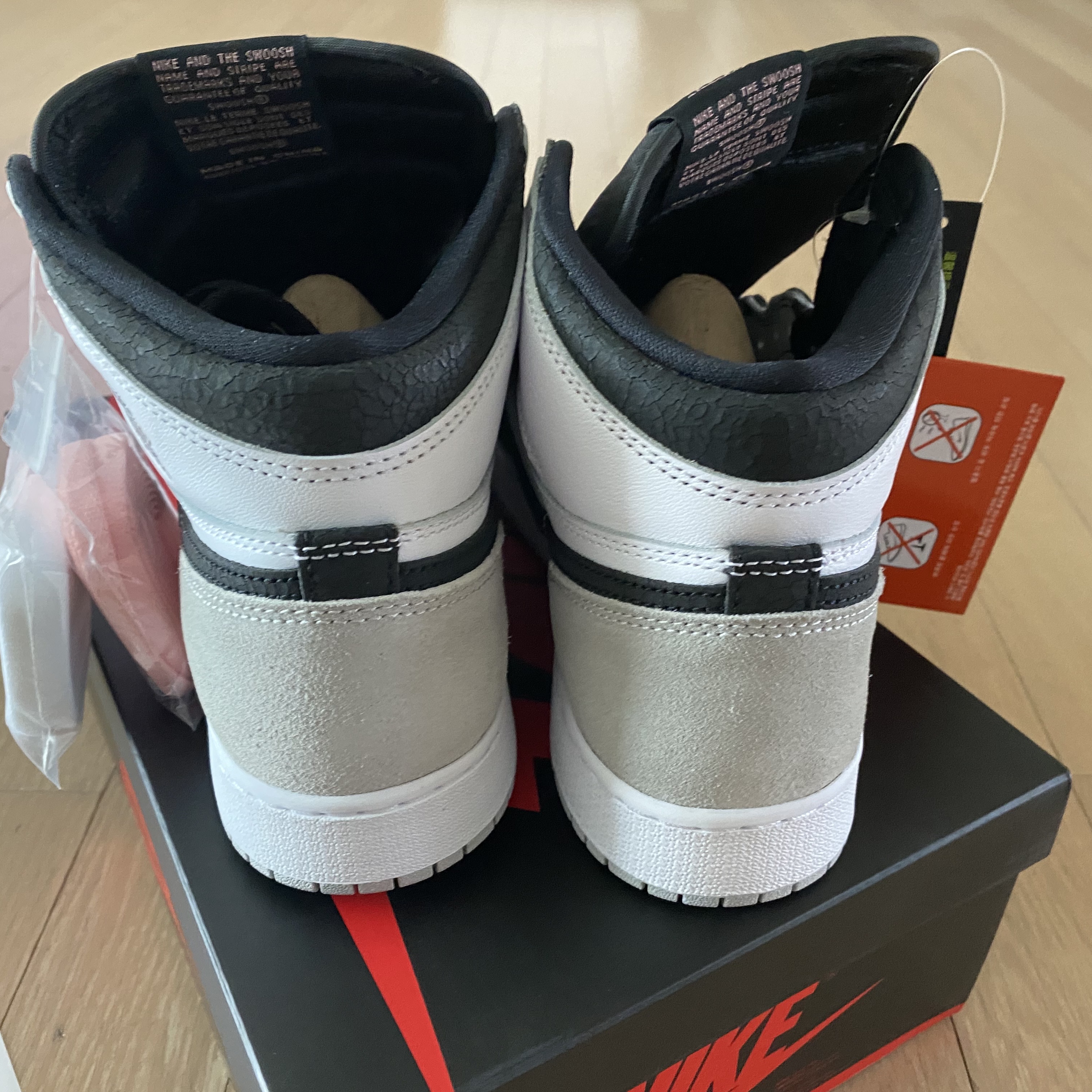 (GS) Jordan 1 Retro High OG Bleached Coral 착용 스타일 - 4