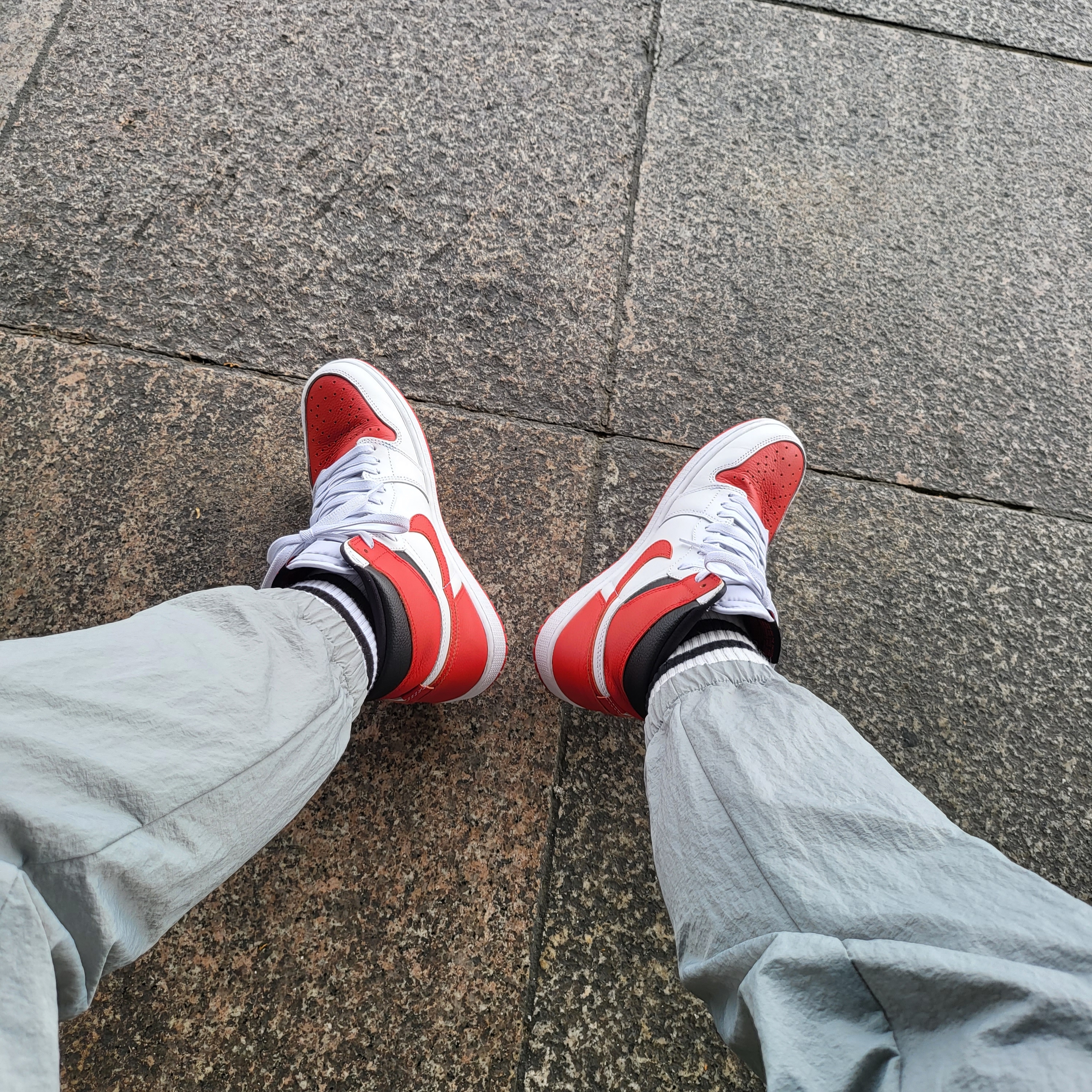 Jordan 1 Retro High OG Heritage 착용 스타일 - 3