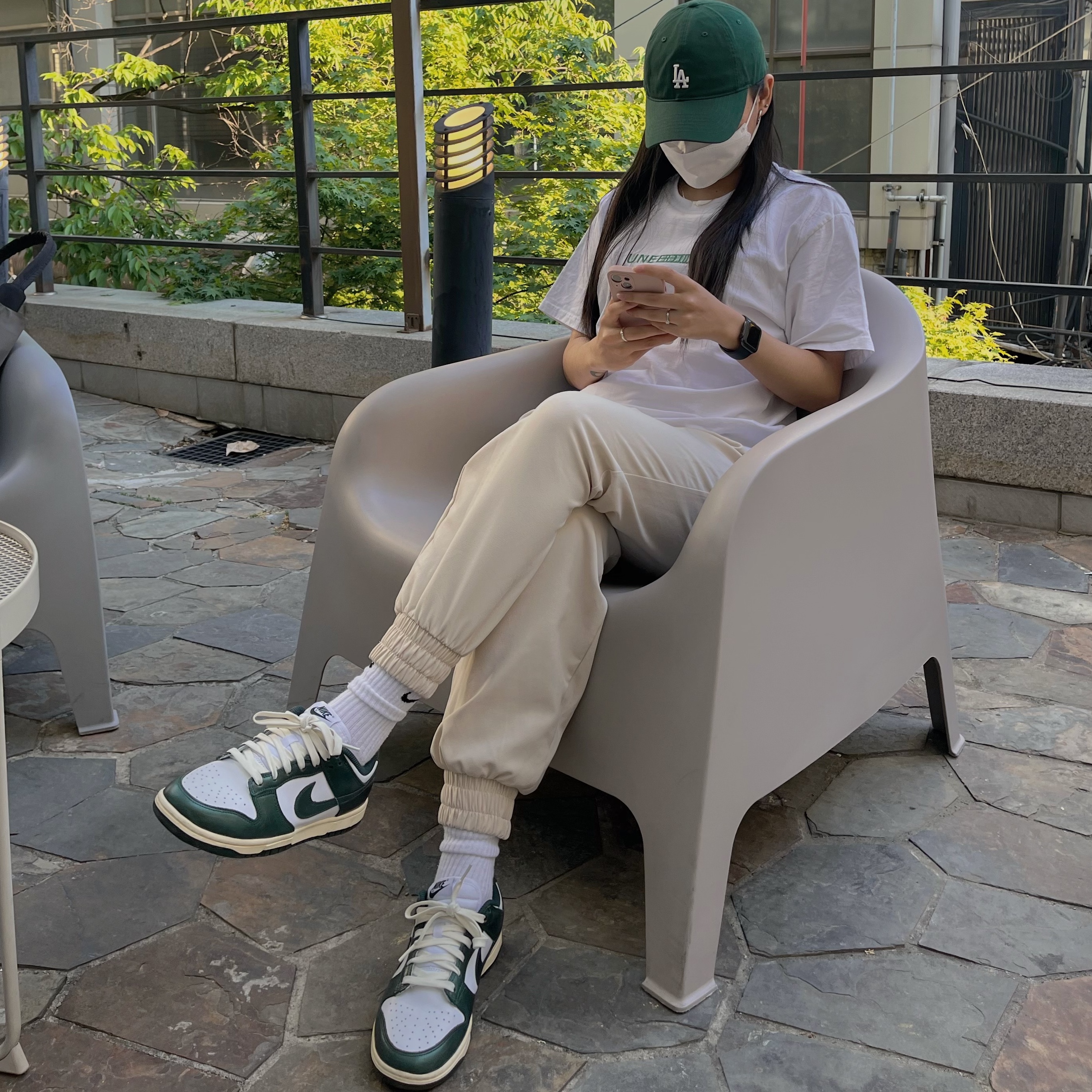 (W) Nike Dunk Low Vintage Green 착용 스타일