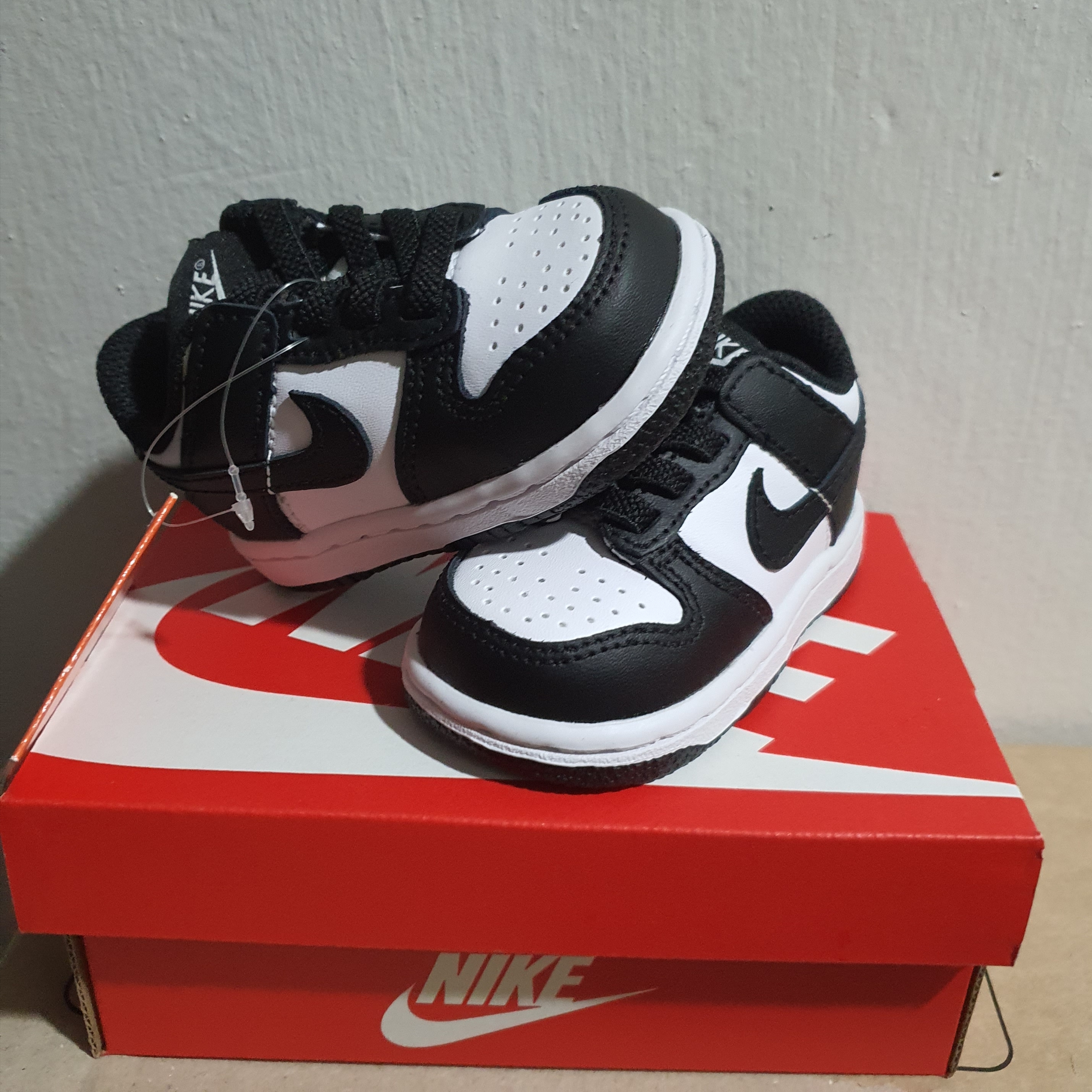 (TD) Nike Dunk Low Black 착용 스타일