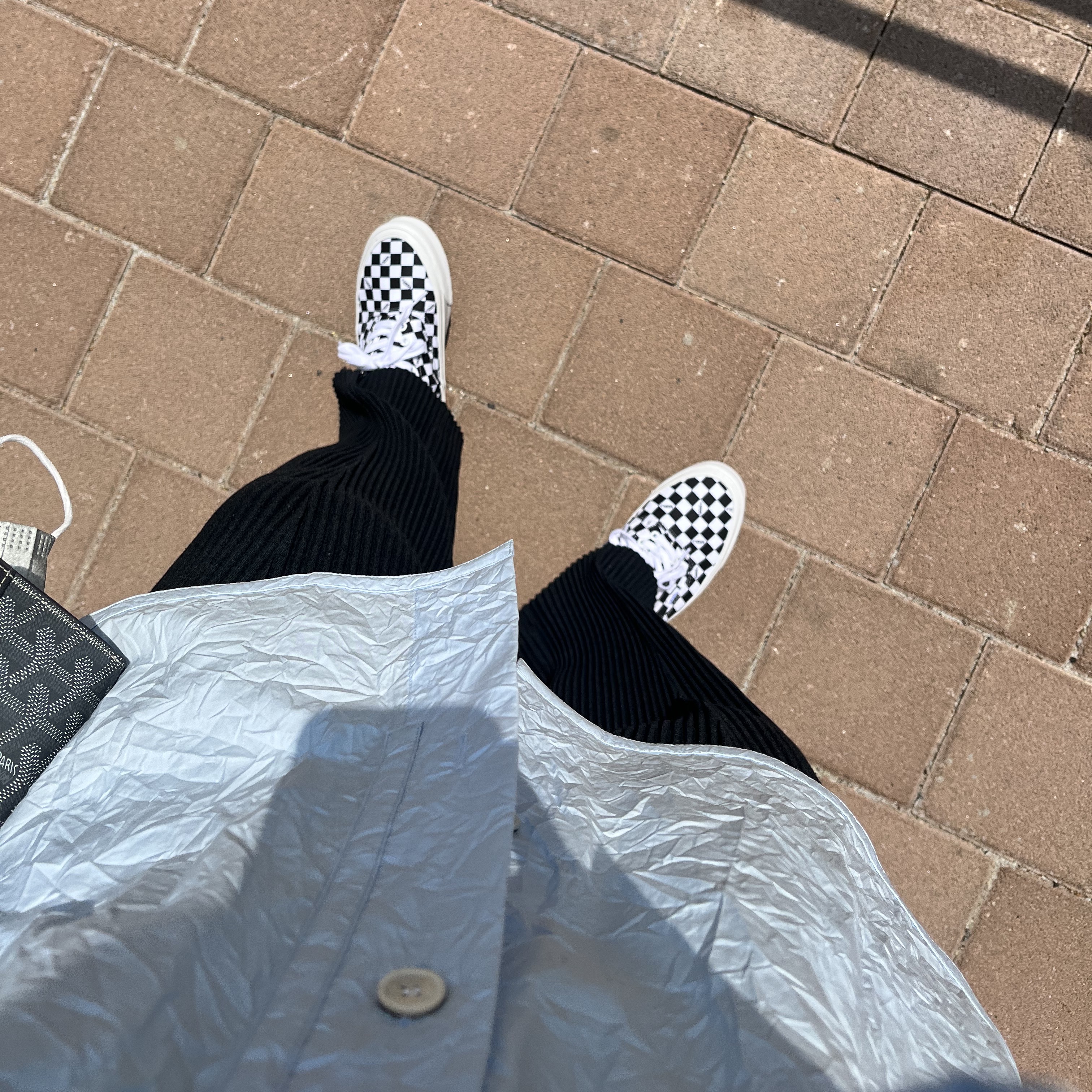 Homme Plisse Issey Miyake Straight Basics Pants Black, Vans Vault OG Era LX Checkerboard 착용 스타일