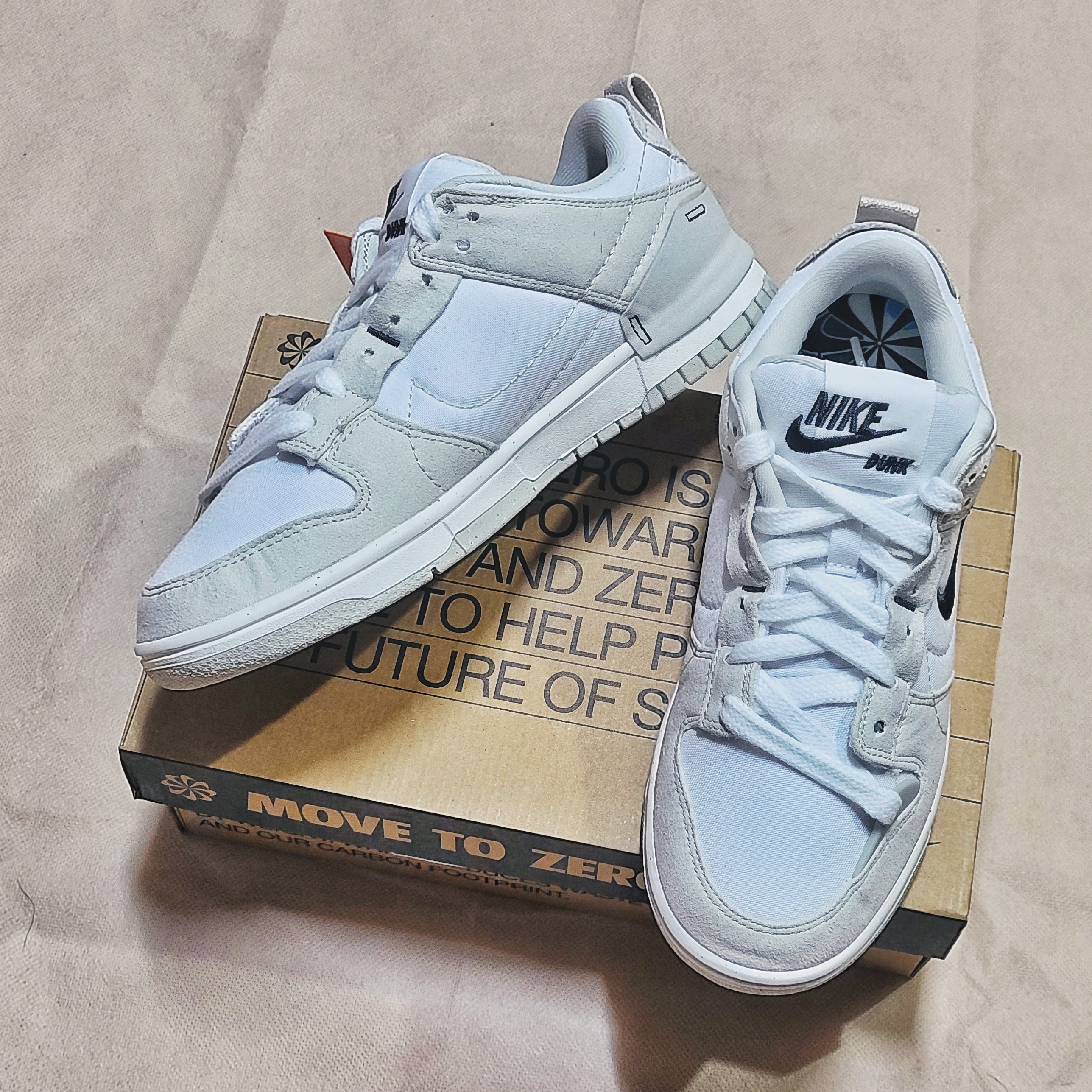 (W) Nike Dunk Low Disrupt 2 White Light Bone 착용 스타일