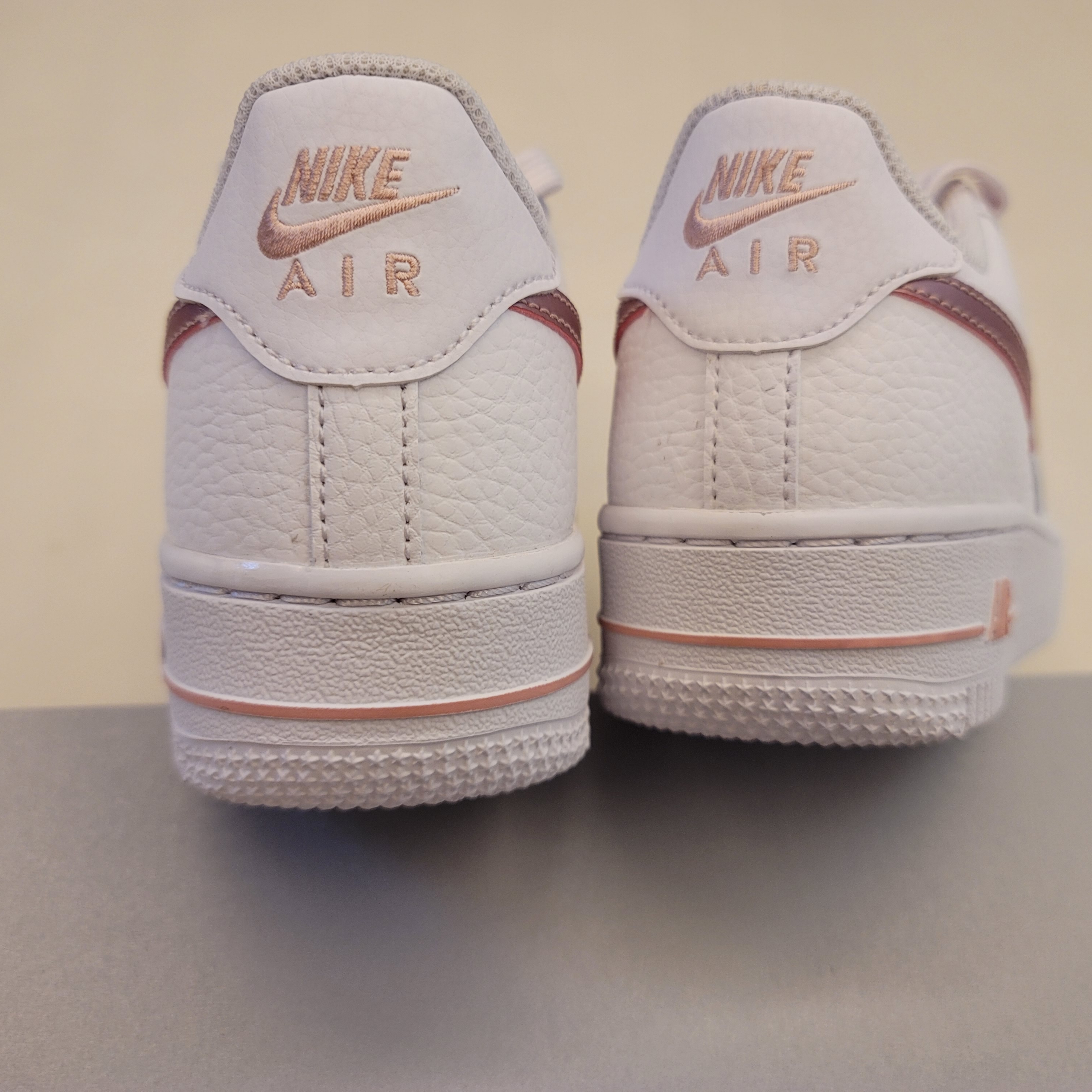 (GS) Nike Air Force 1 Pink Glaze 착용 스타일 - 3