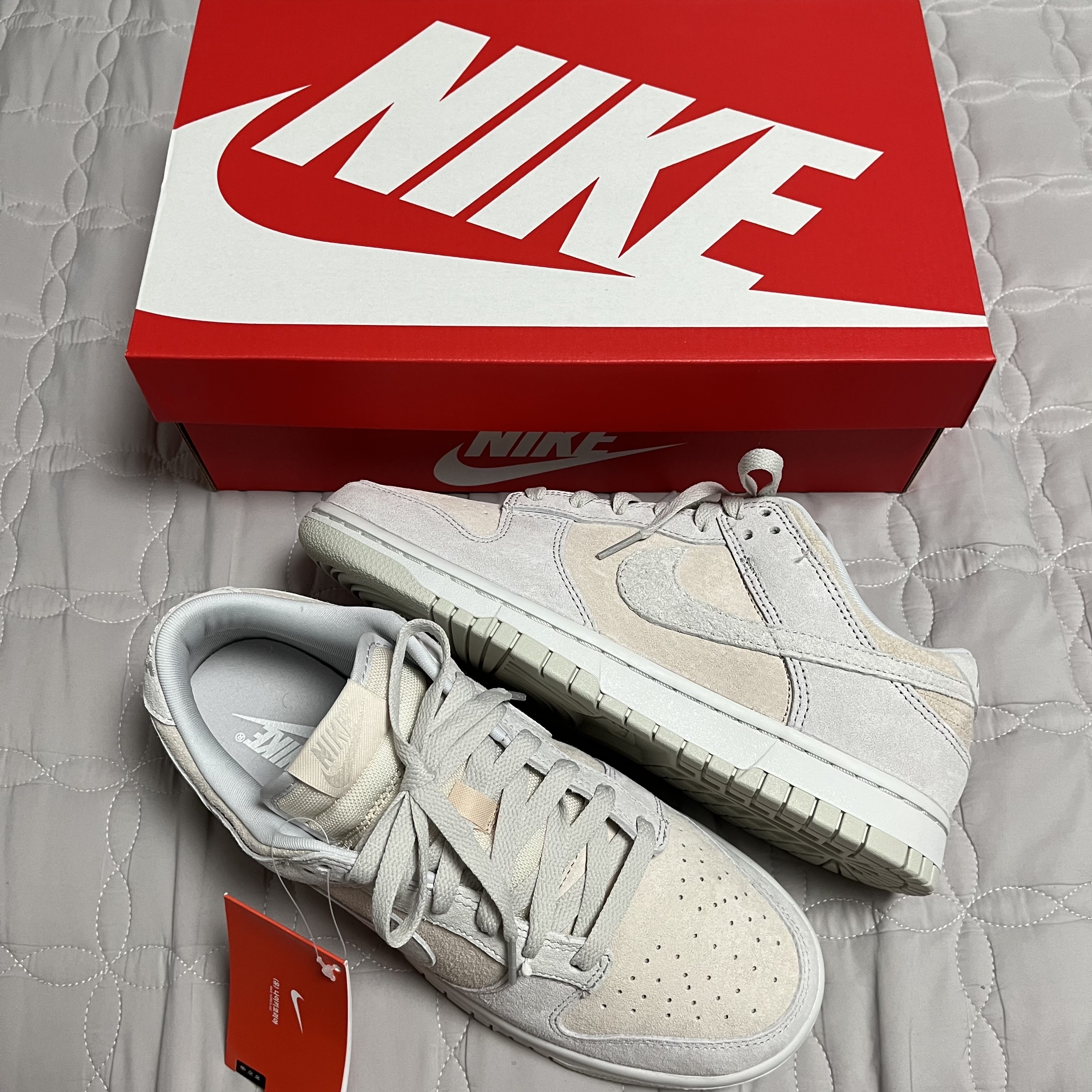 Nike Dunk Low Retro PRM Vast Grey 착용 스타일