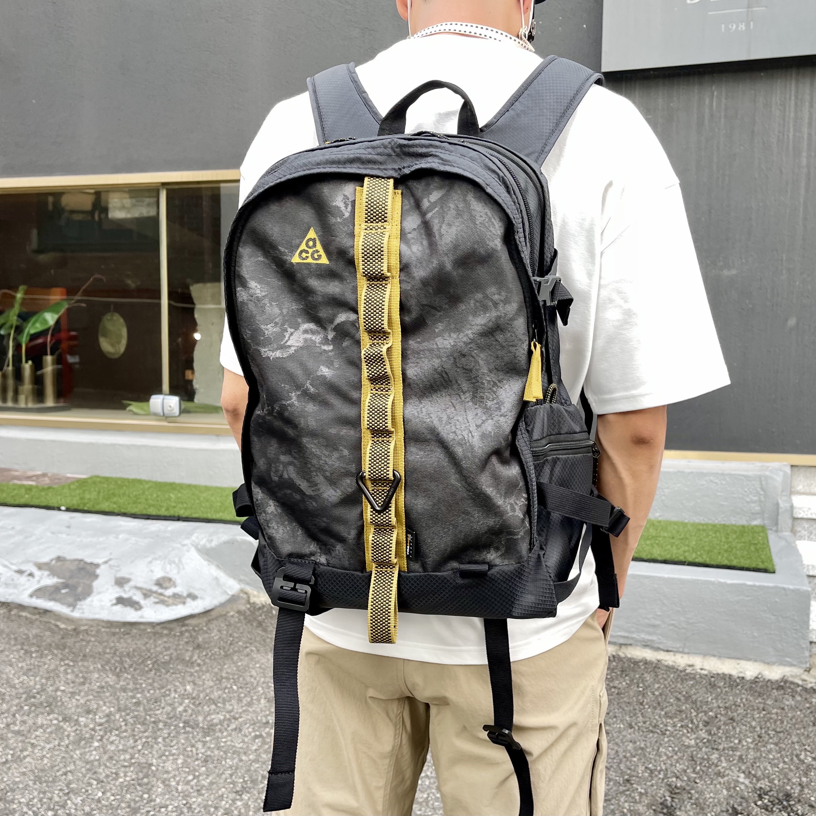 Nike ACG Smith Summit Pants Khaki - Asia, Nike ACG Smith Summit Pants Khaki - US/EU 착용 스타일 - 4