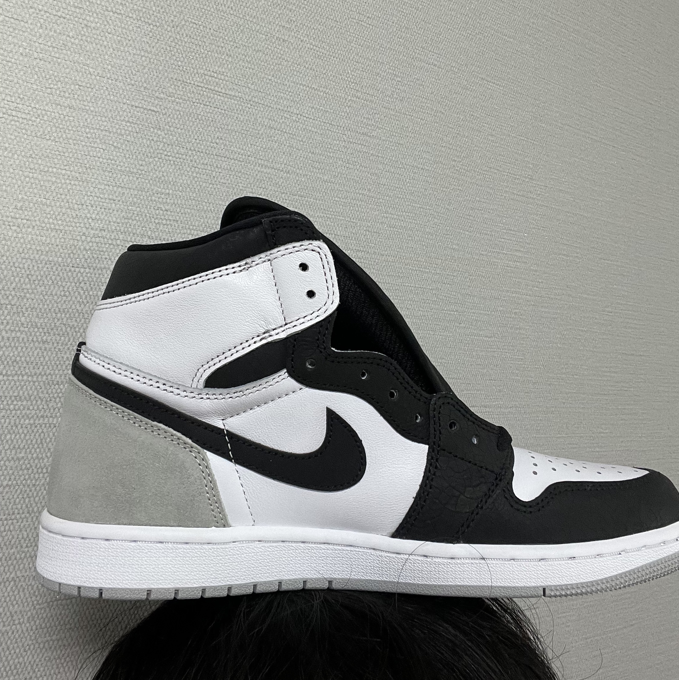Jordan 1 Retro High OG Bleached Coral 착용 스타일