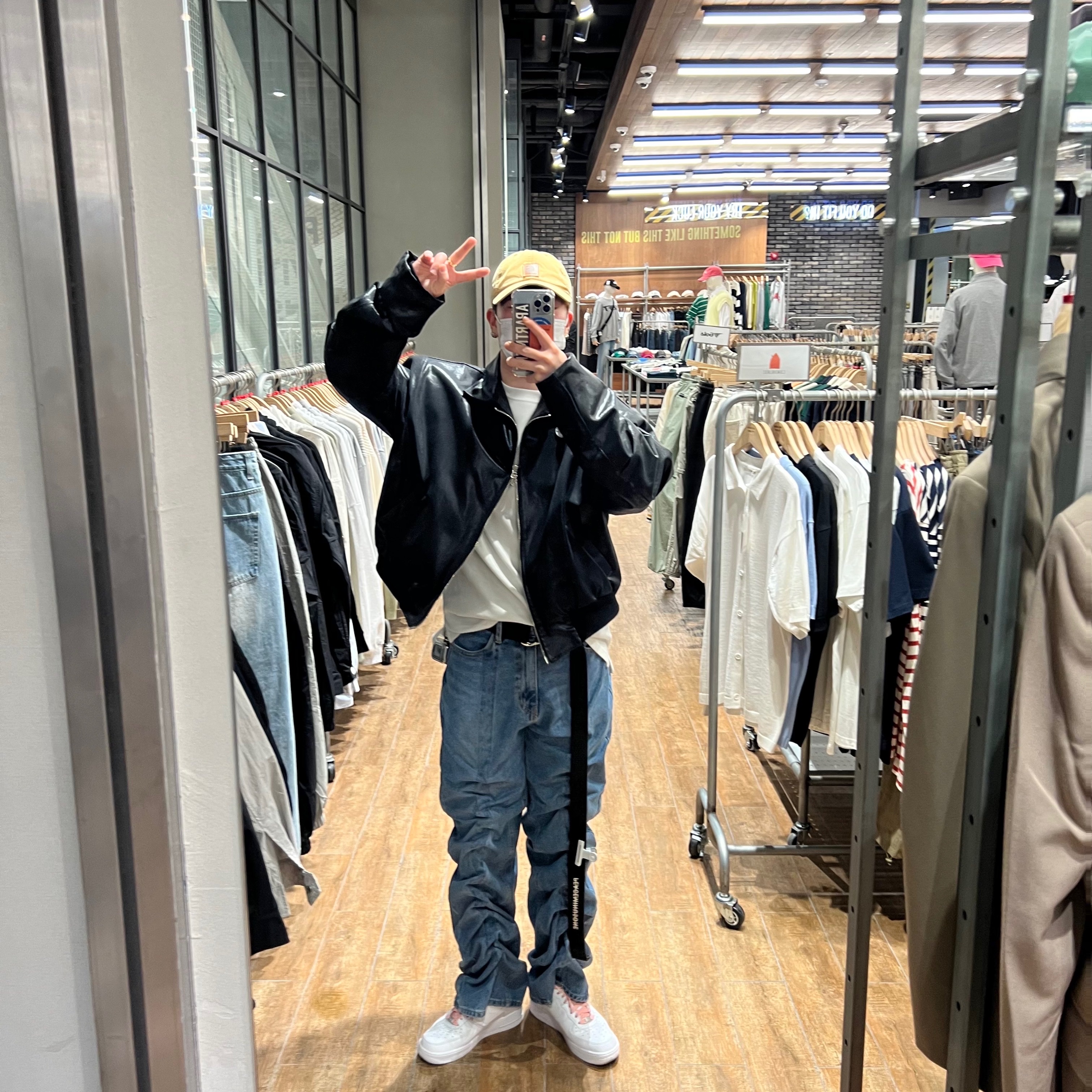 Nike Air Force 1 '07 Low White 착용 스타일