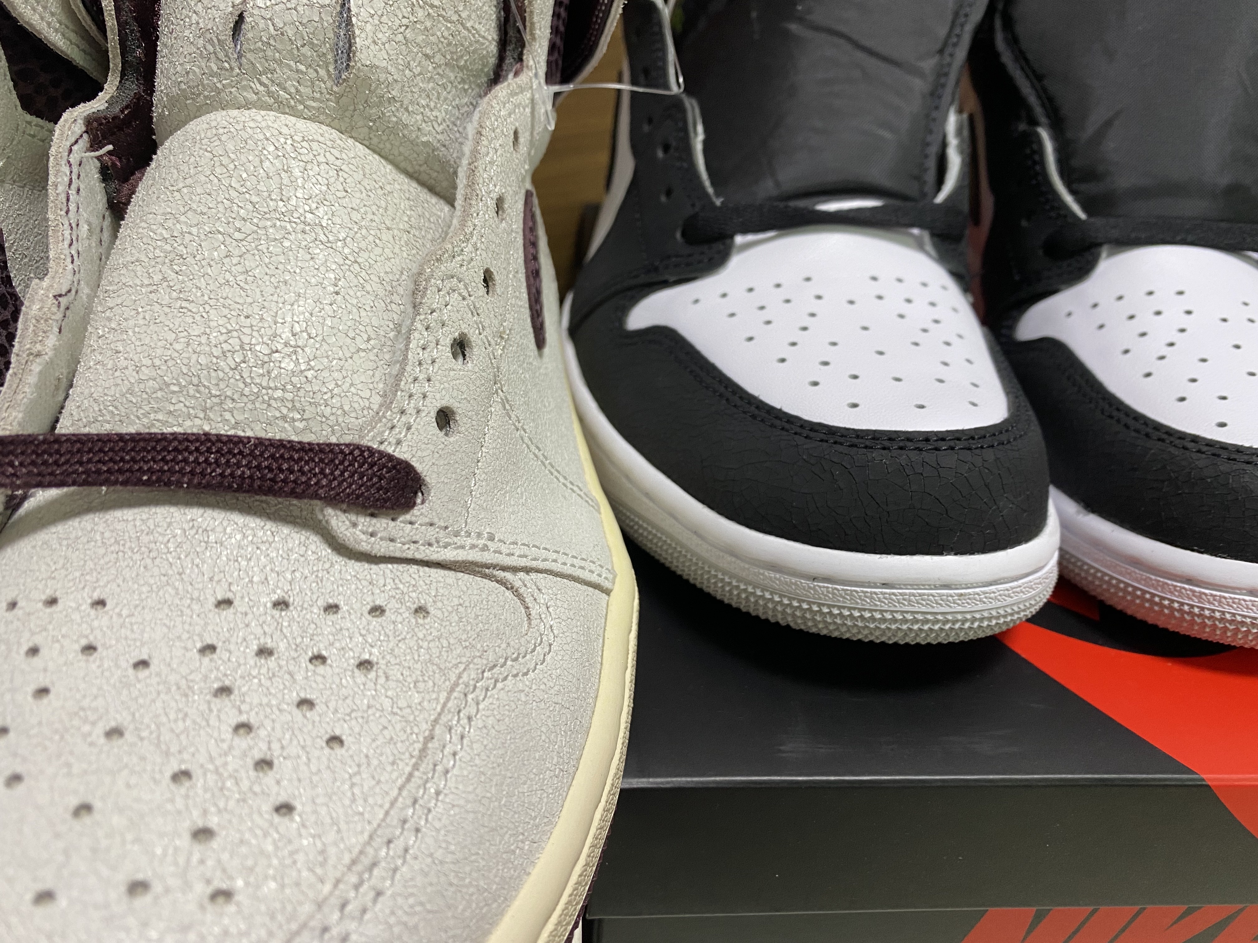Jordan 1 x A Ma Maniere Retro High OG SP Sail and Burgundy, Jordan 1 Retro High OG Bleached Coral 착용 스타일 - 4