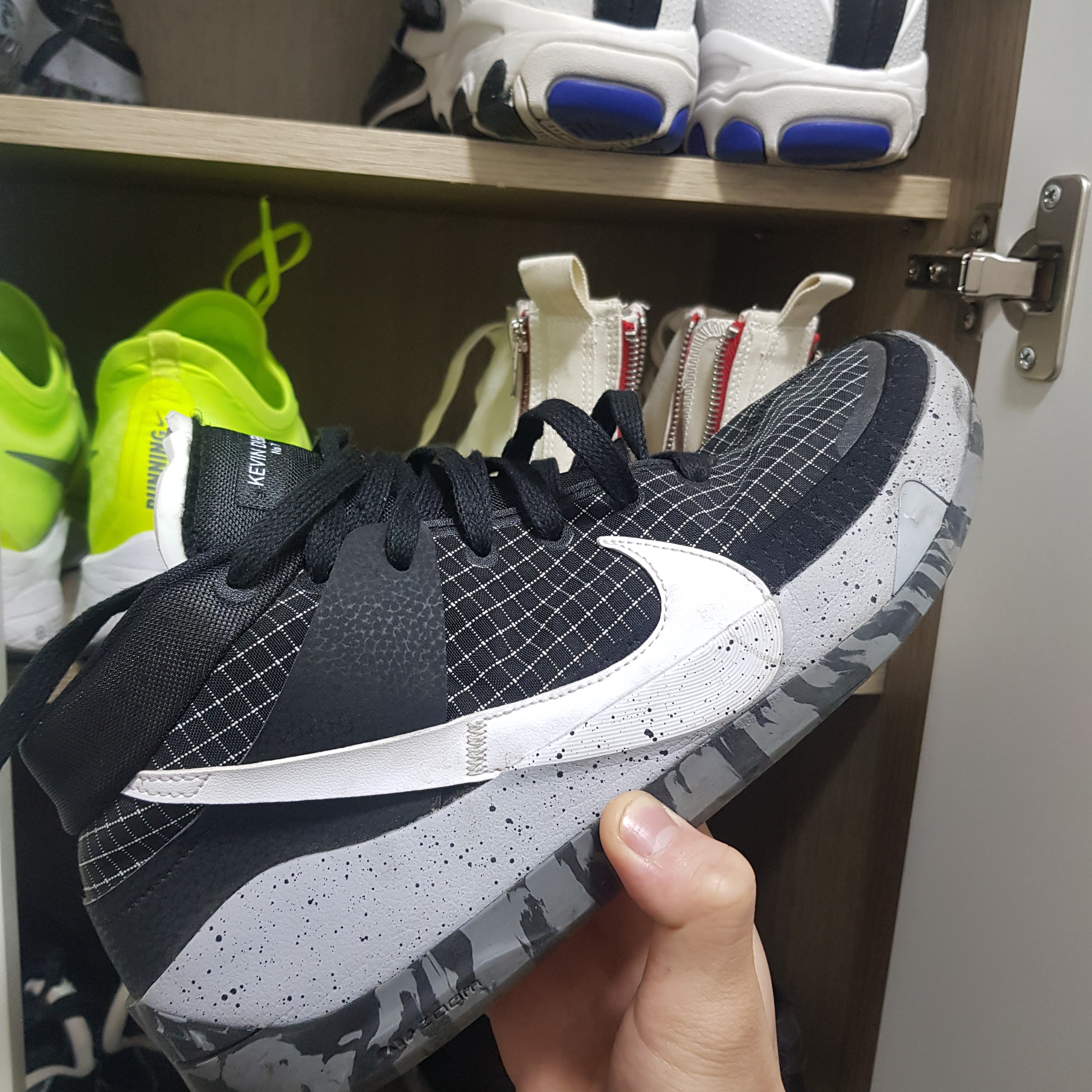 Nike KD 13 EP Oreo 착용 스타일