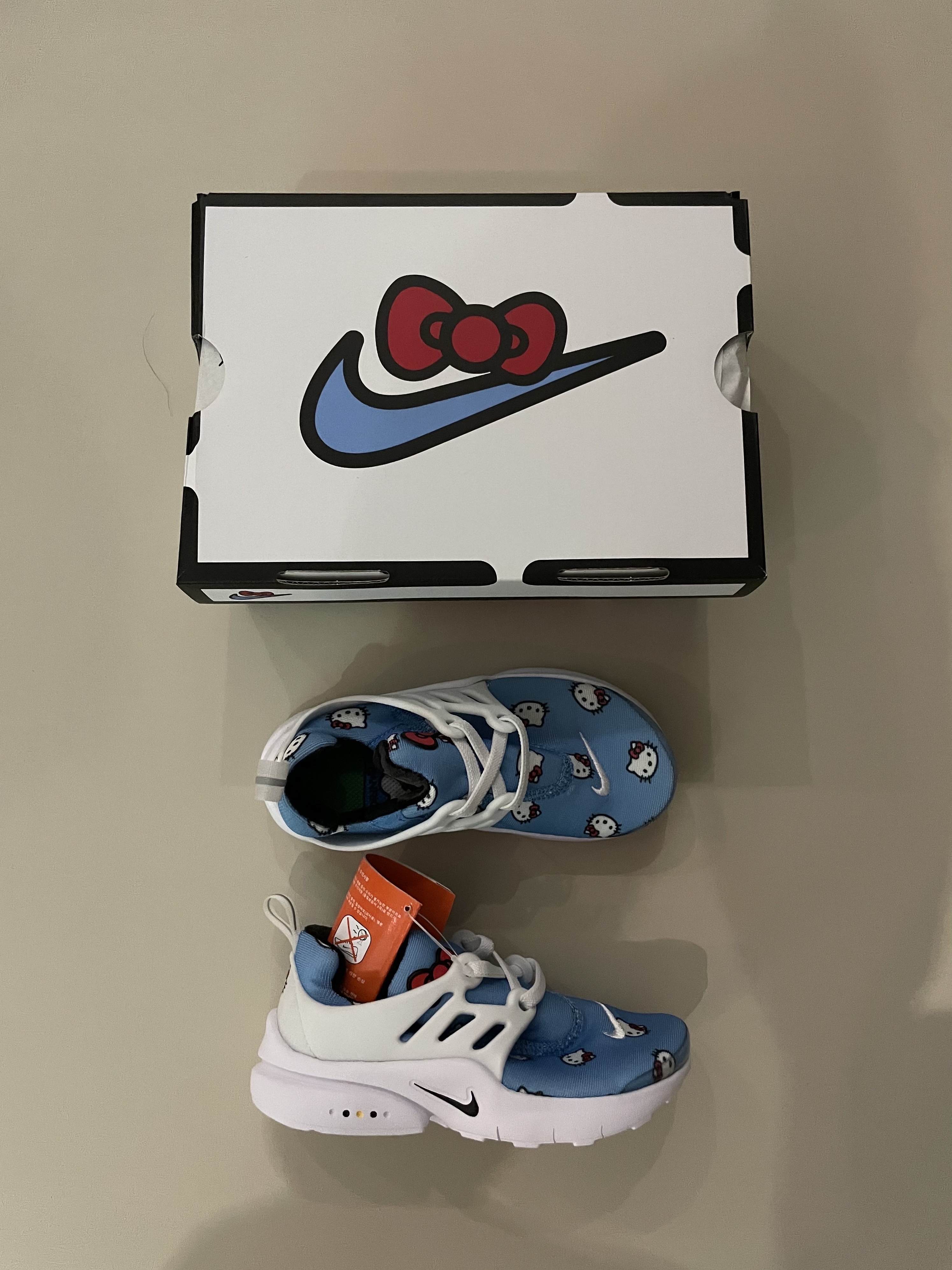 (TD) Nike x Hello Kitty Air Presto University Blue 착용 스타일 - 4