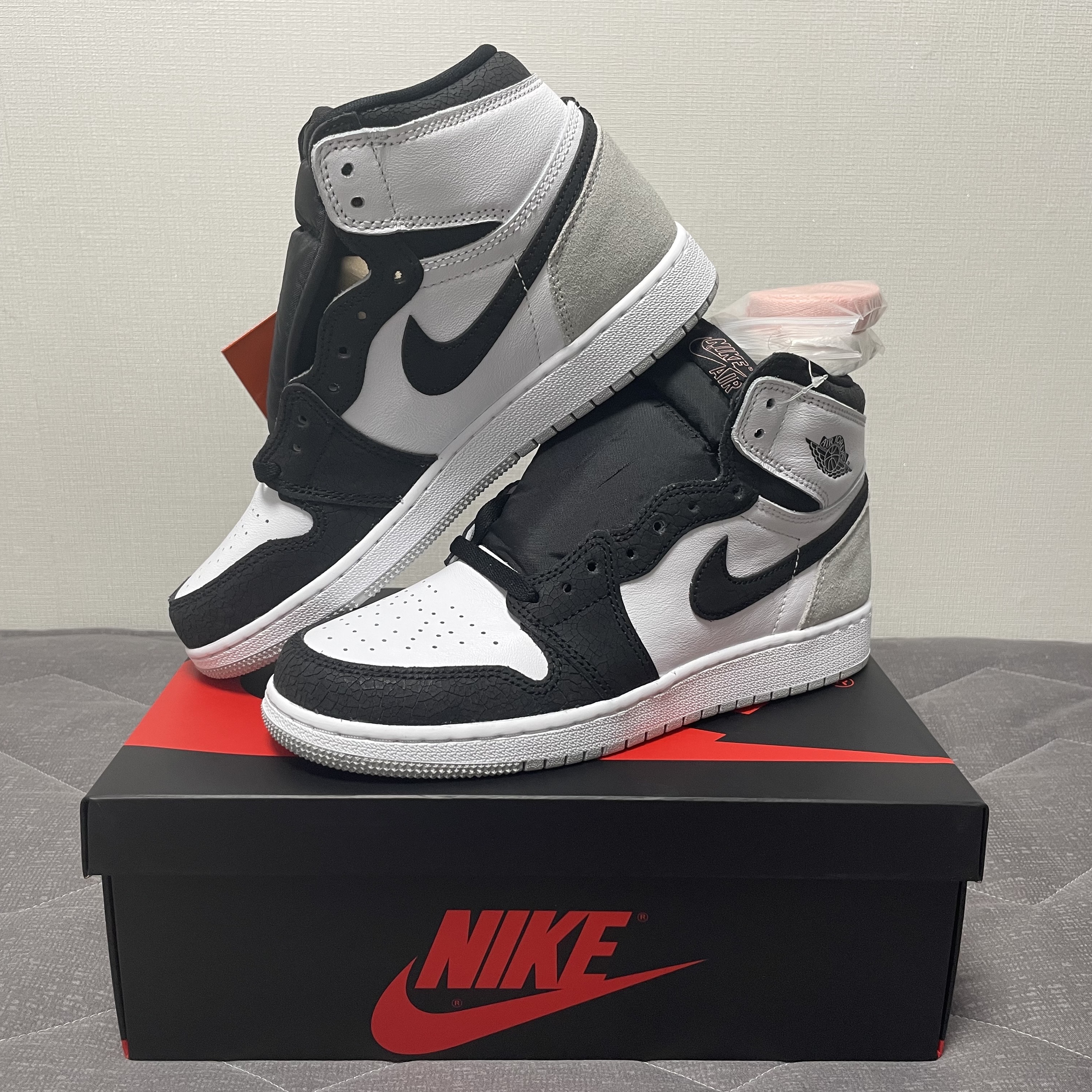 (GS) Jordan 1 Retro High OG Bleached Coral, Jordan 1 Retro High OG Bleached Coral 착용 스타일