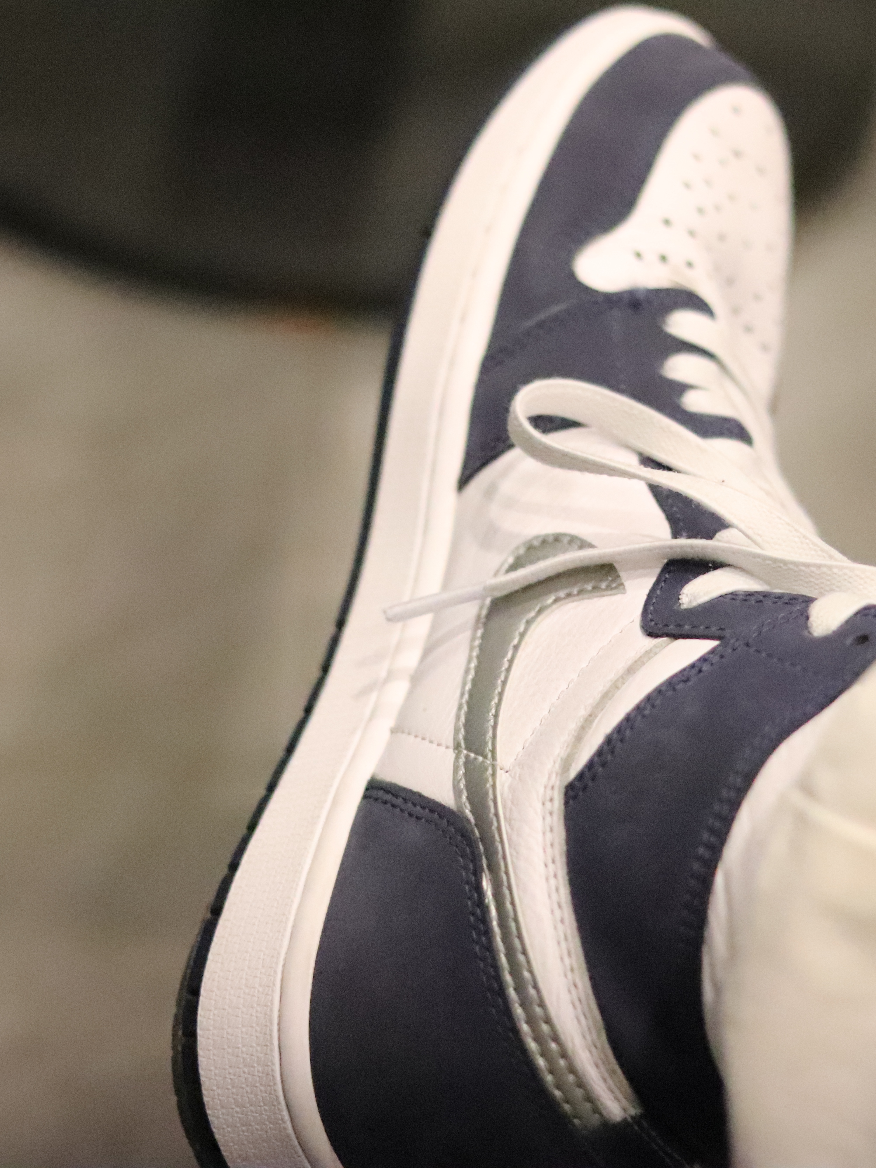 Jordan 1 Retro High OG CO.JP Midnight Navy 착용 스타일 - 4
