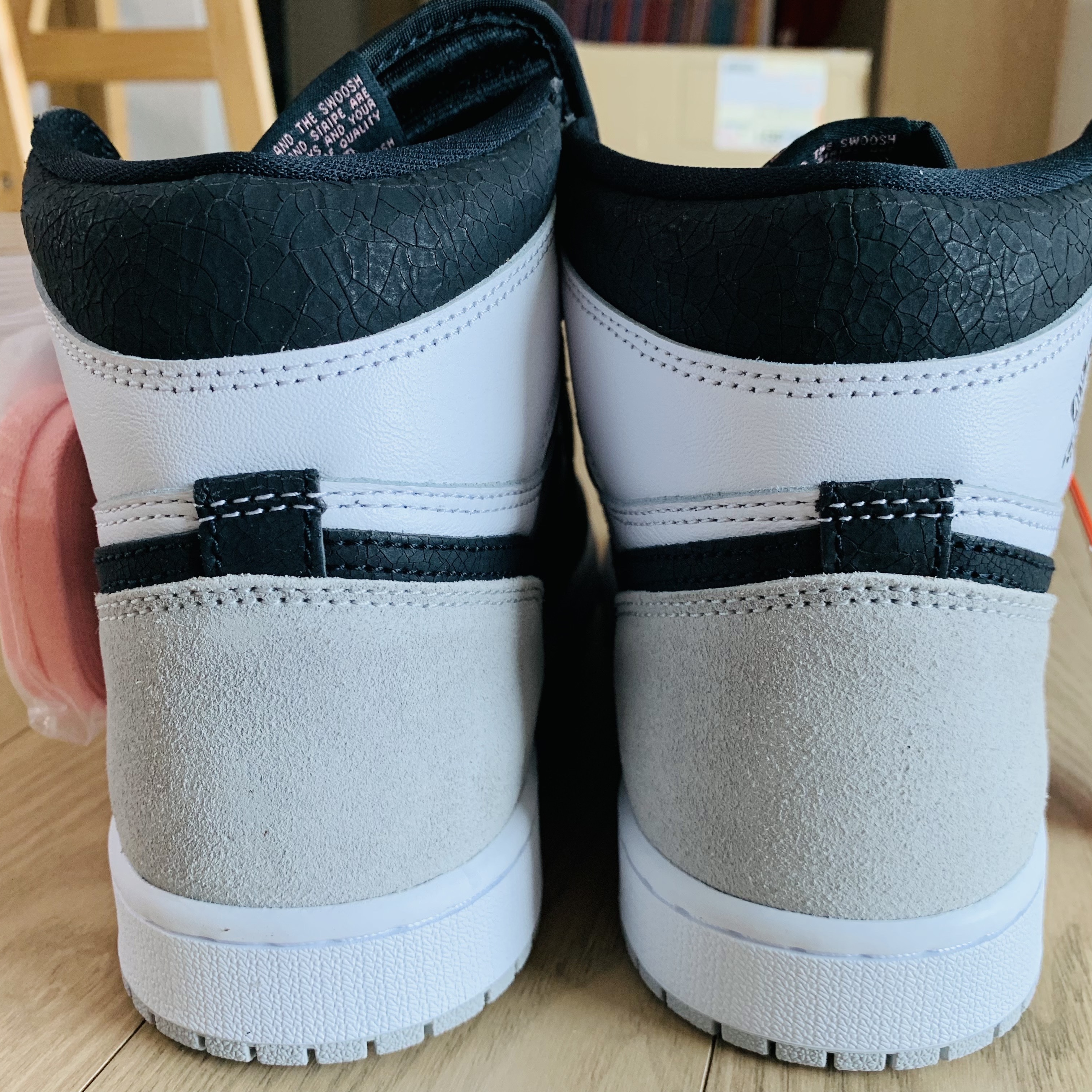 Jordan 1 Retro High OG Bleached Coral 착용 스타일 - 3