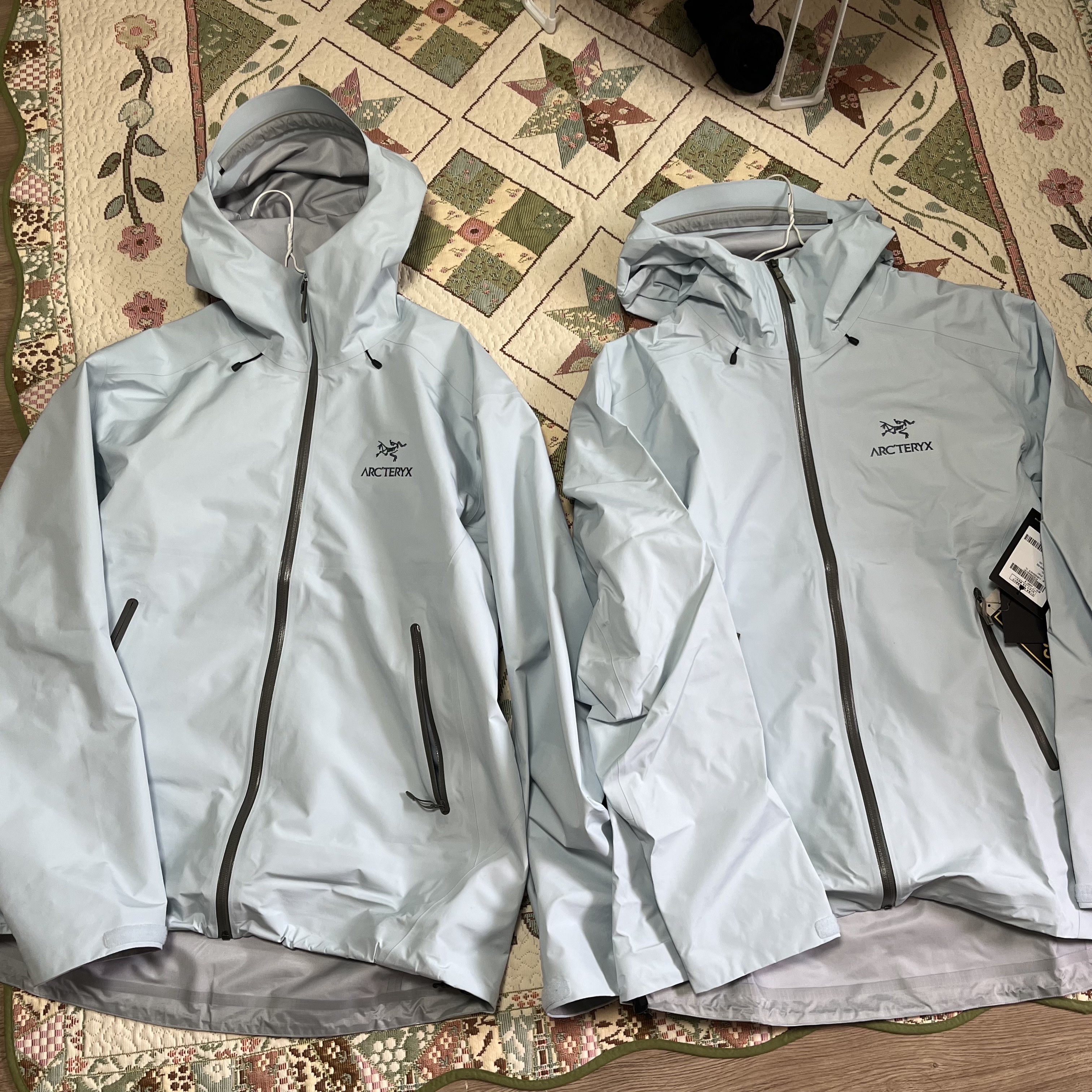 Arc'teryx Beta LT Jacket Ether 착용 스타일