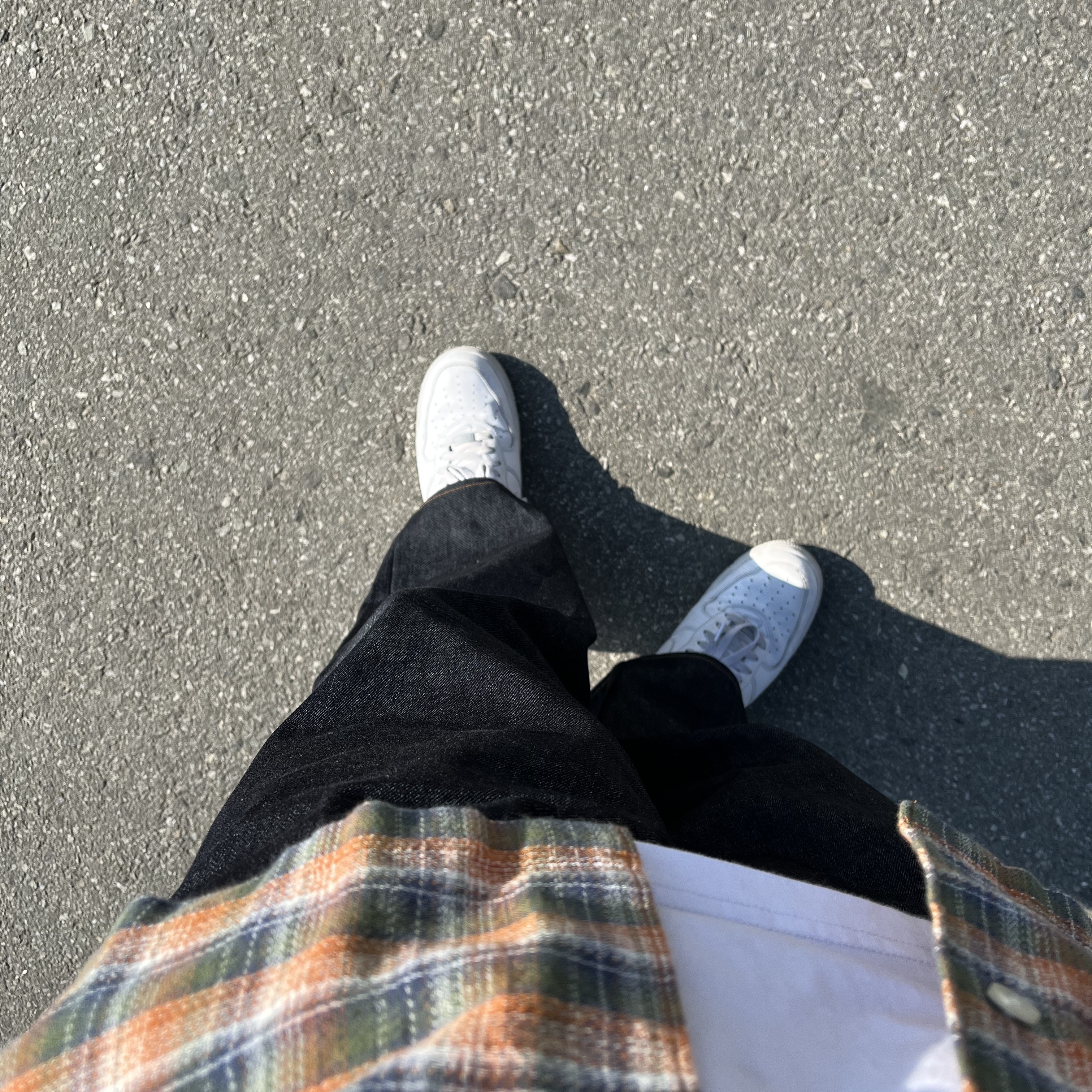 Supreme Baggy Jean Rigid Indigo - 22SS, Nike x Supreme Air Force 1 Low White 착용 스타일
