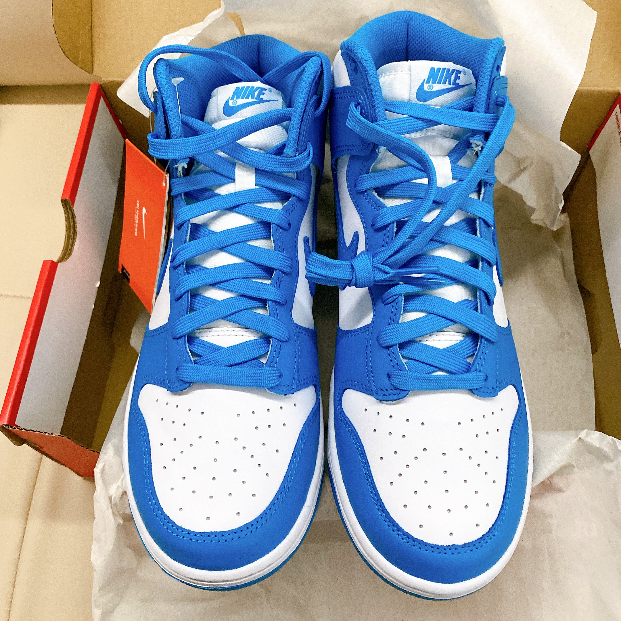 Nike Dunk High Retro Championship Blue 착용 스타일 - 1