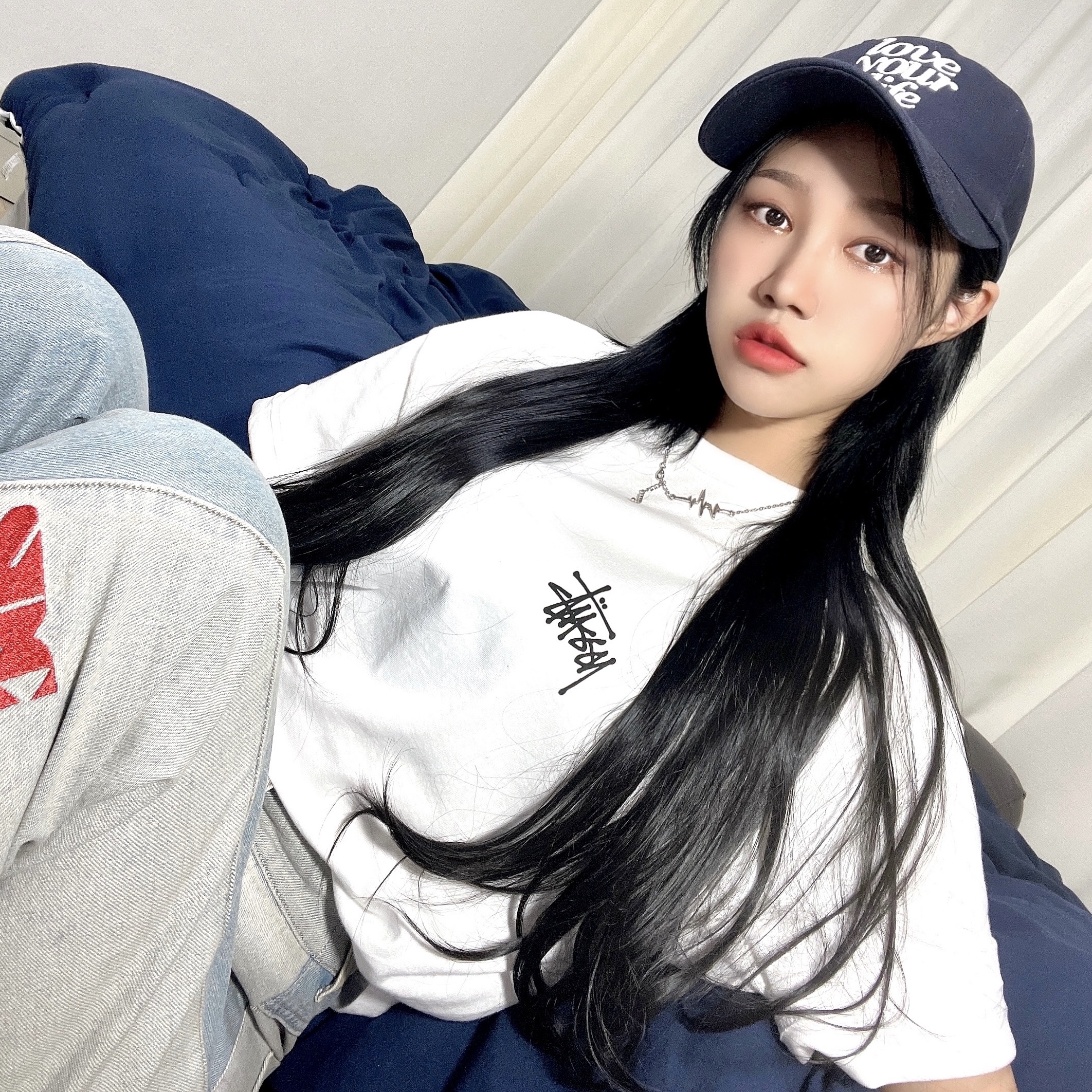 Stussy Basic Stussy T-Shirt White 2022 착용 스타일 - 3