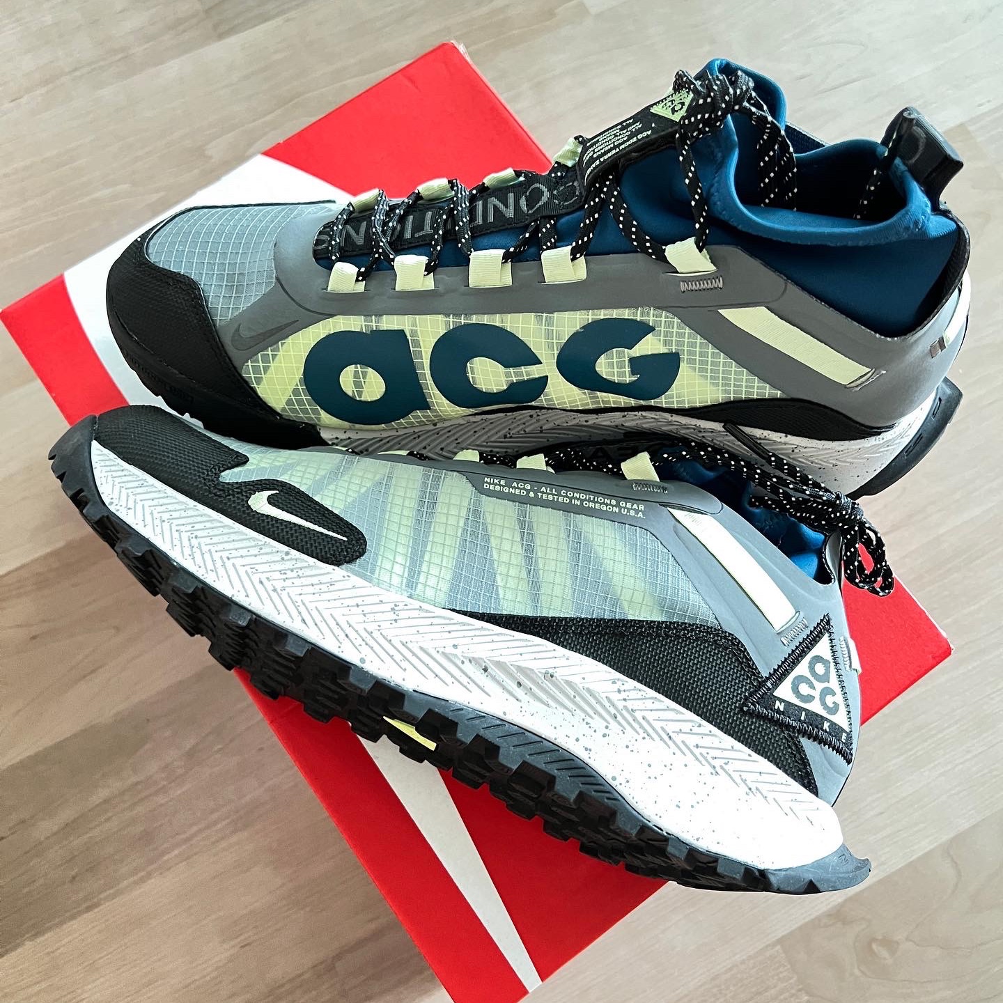 Nike ACG Zoom Terra Zaherra Barely Volt 착용 스타일 - 1