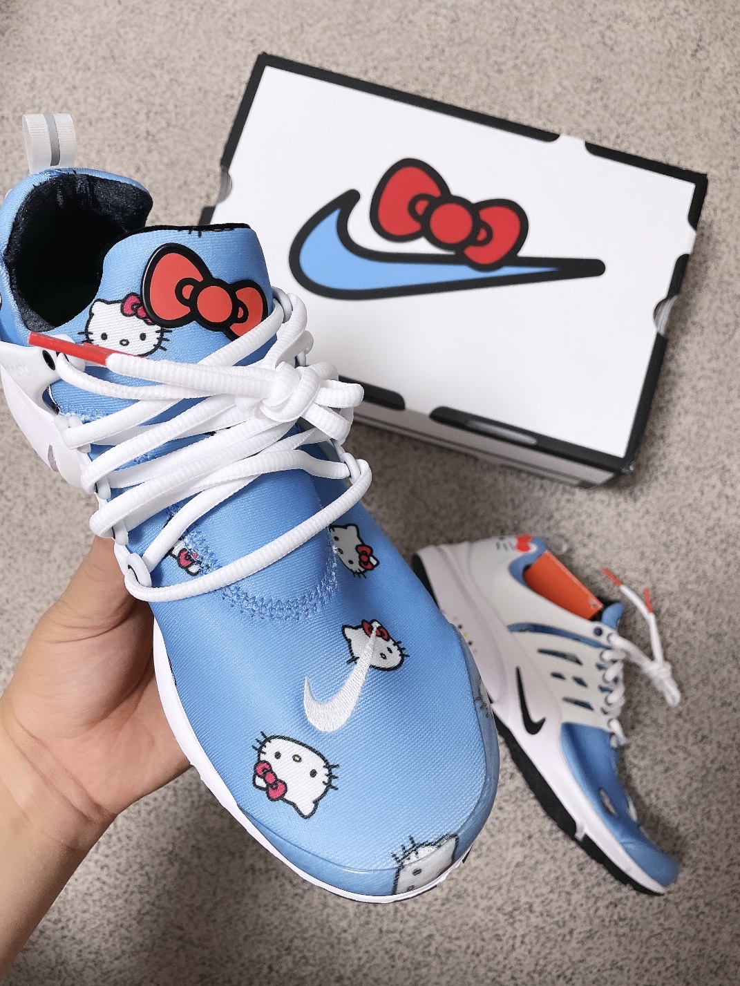 Nike x Hello Kitty Air Presto University Blue 착용 스타일