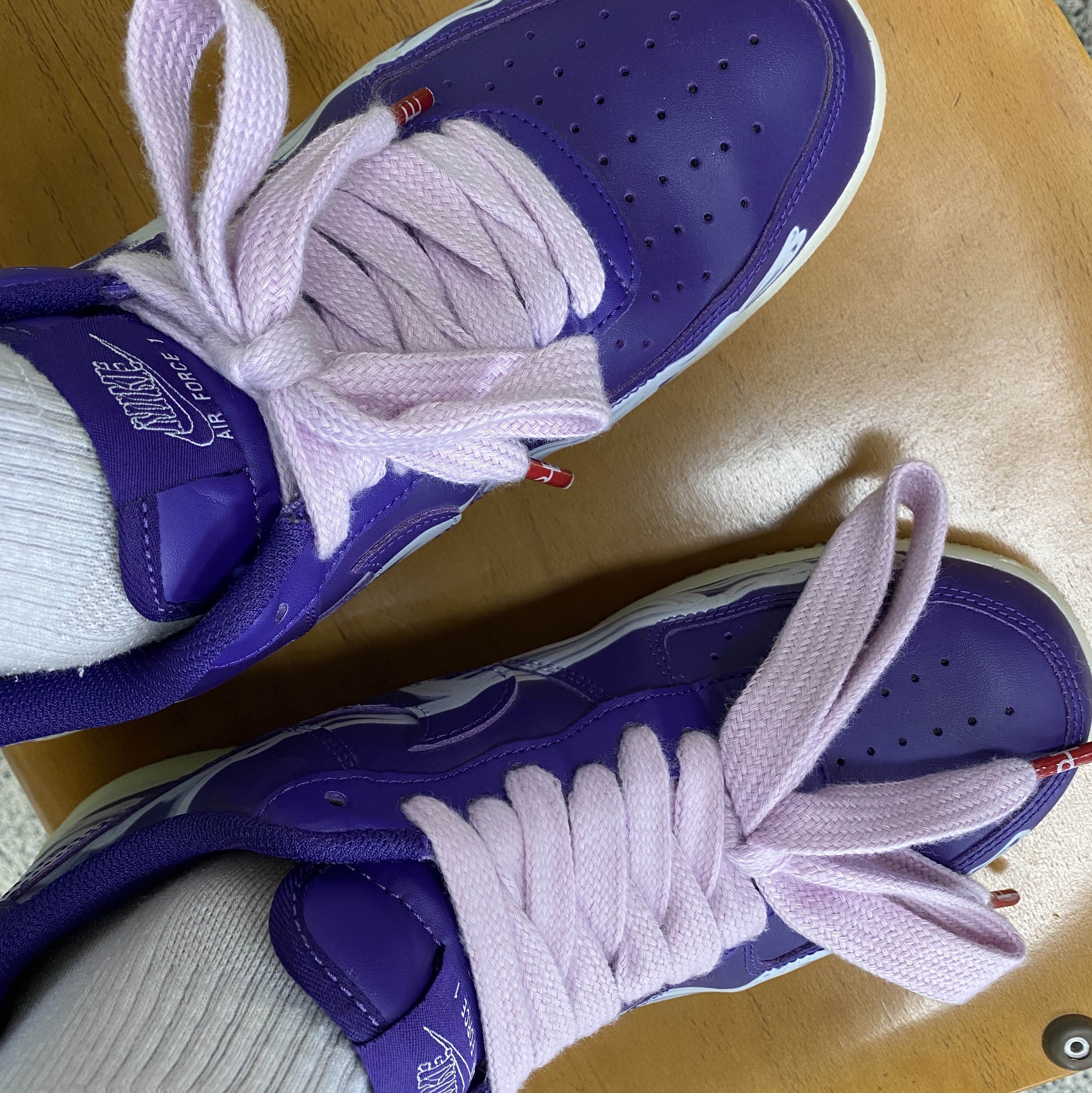 Nike Air Force 1 Low '07 Purple Skeleton 착용 스타일 - 2