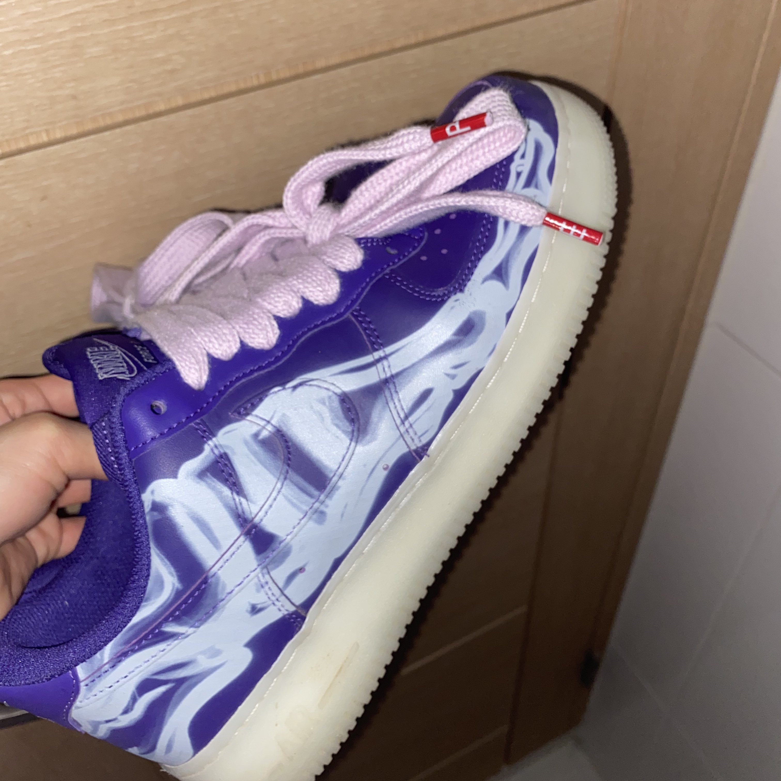 Nike Air Force 1 Low '07 Purple Skeleton 착용 스타일 - 1