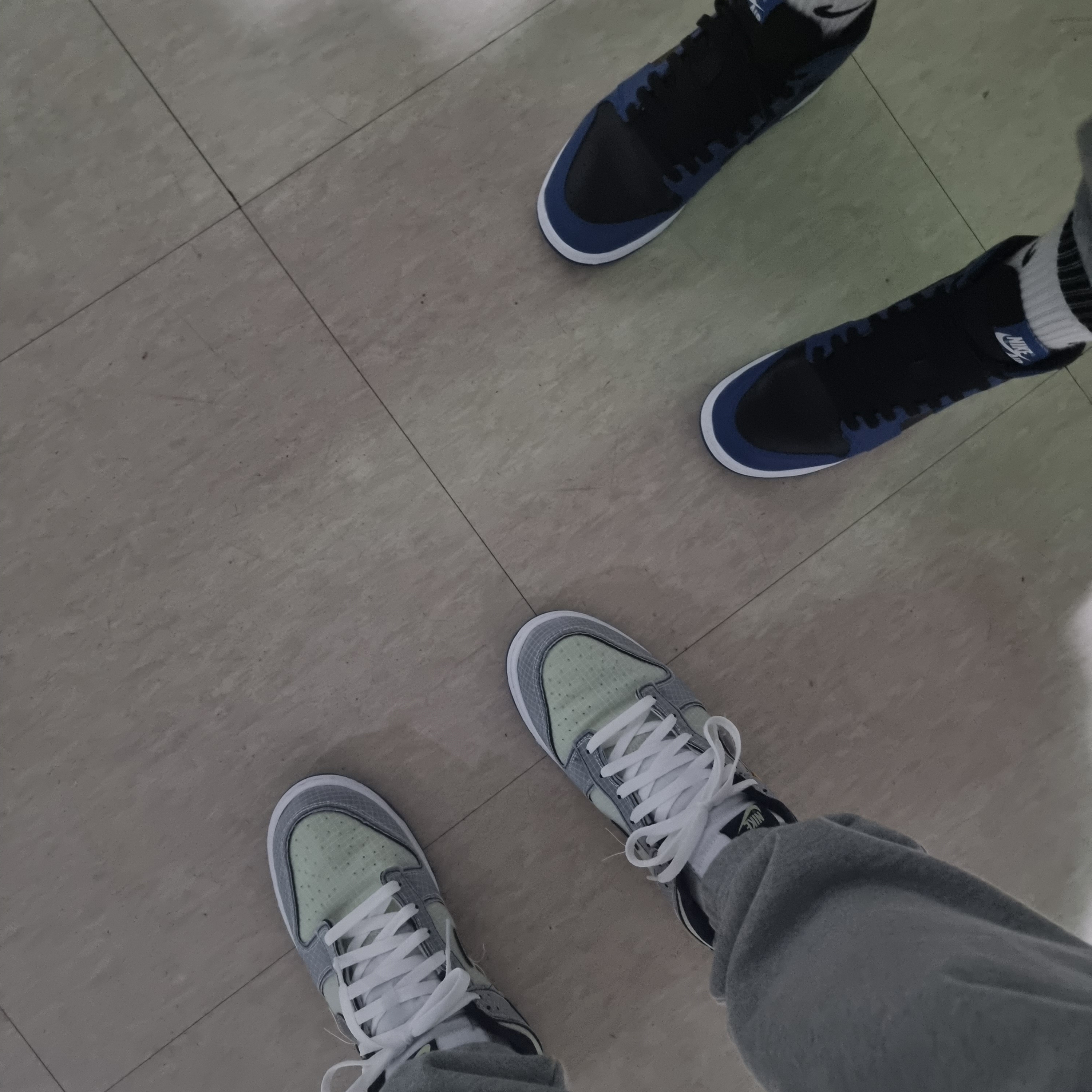 Nike x Union Dunk Low Passport Pack Pistachio, Jordan 1 Retro High OG Dark Marina Blue 착용 스타일 - 2