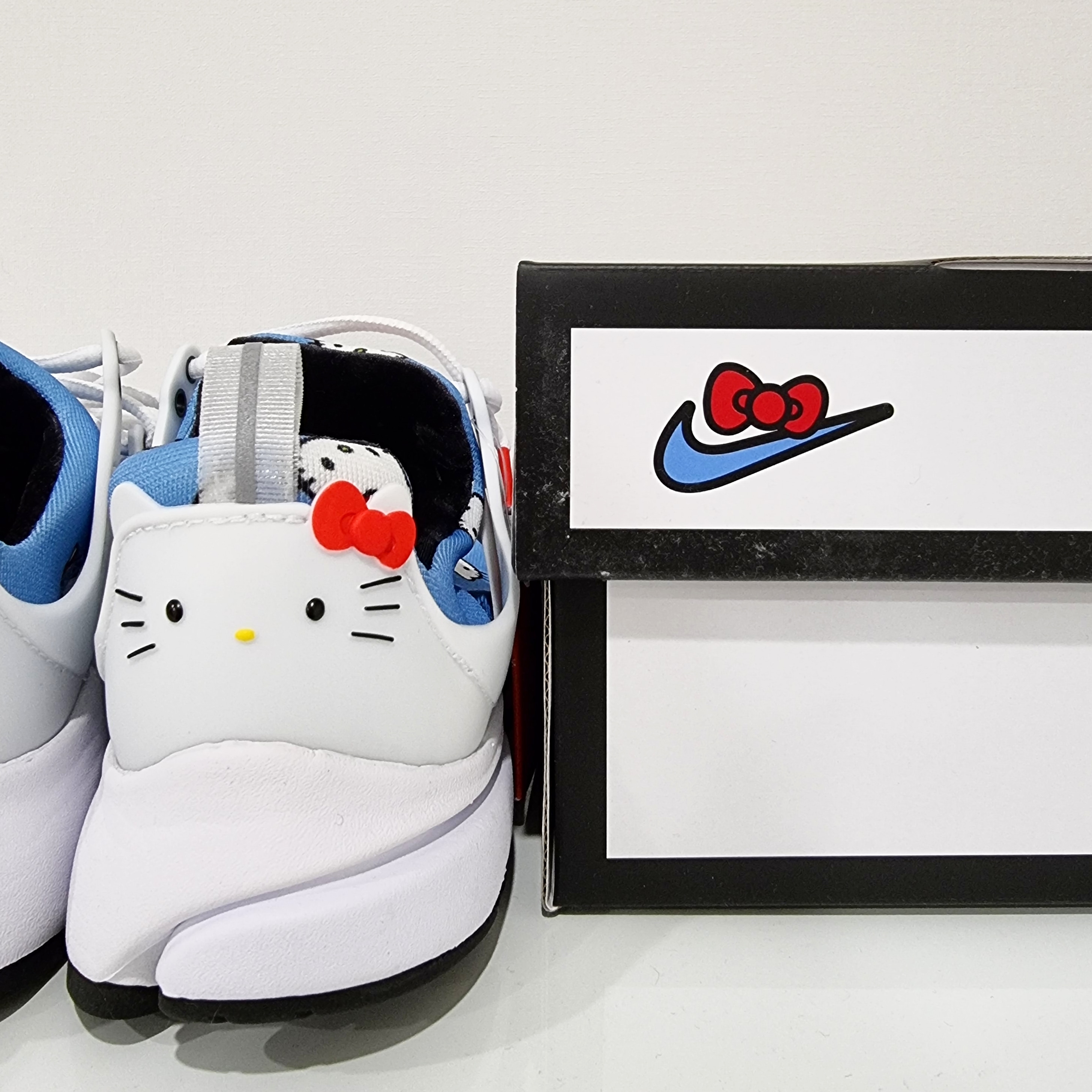 Nike x Hello Kitty Air Presto University Blue 착용 스타일
