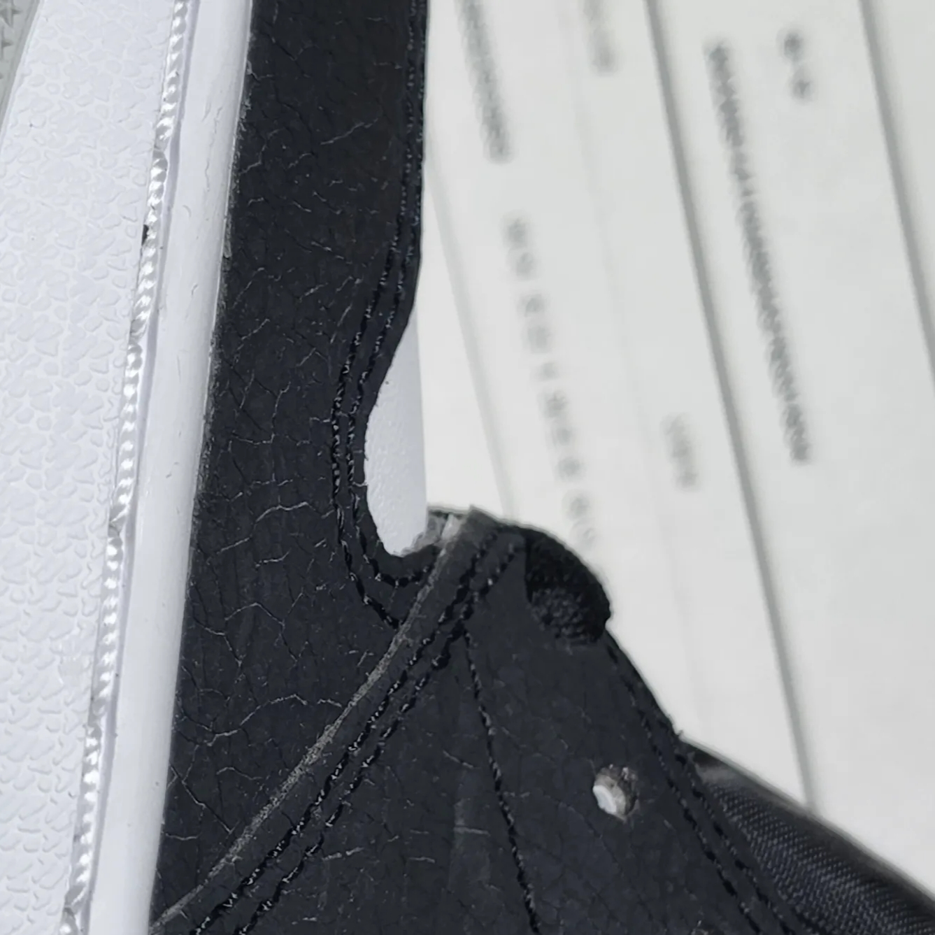 Jordan 1 Retro High OG Bleached Coral 착용 스타일