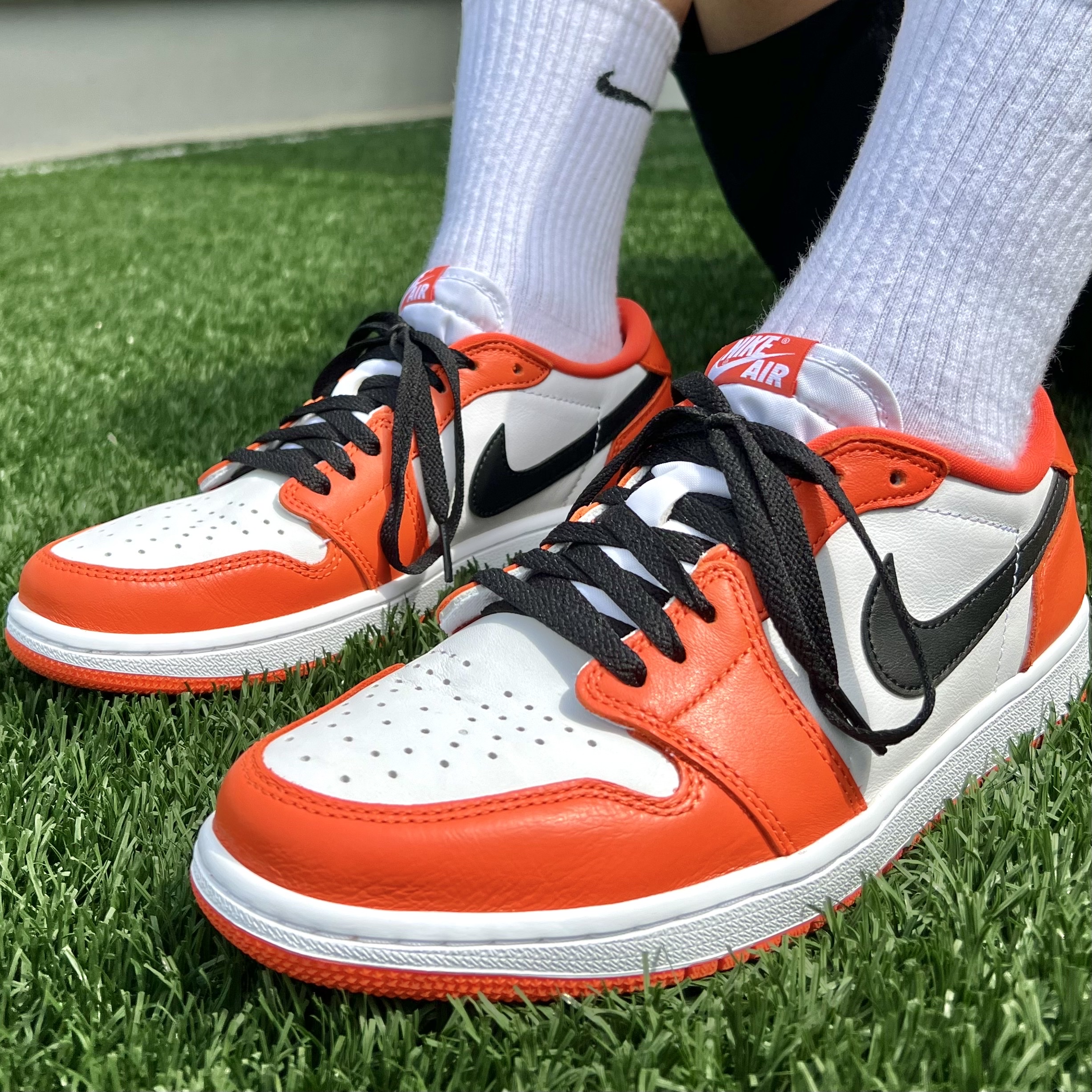 Jordan 1 Low OG Starfish 착용 스타일 - 2