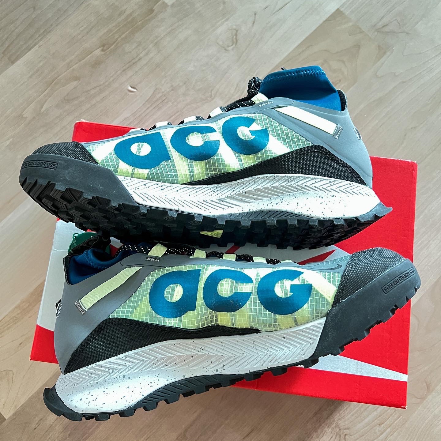 Nike ACG Zoom Terra Zaherra Barely Volt 착용 스타일 - 2