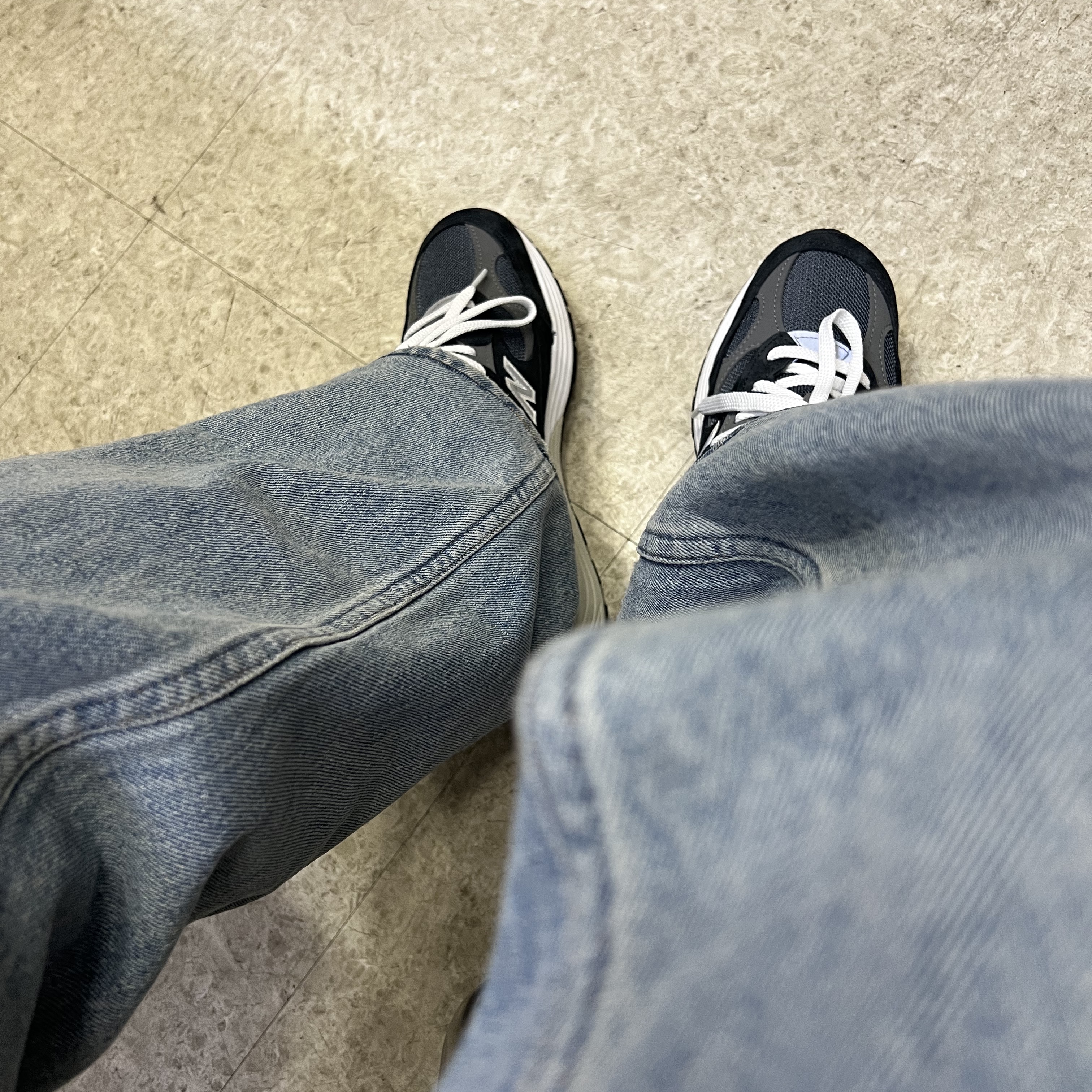 New Balance 992 Made in USA Navy 착용 스타일