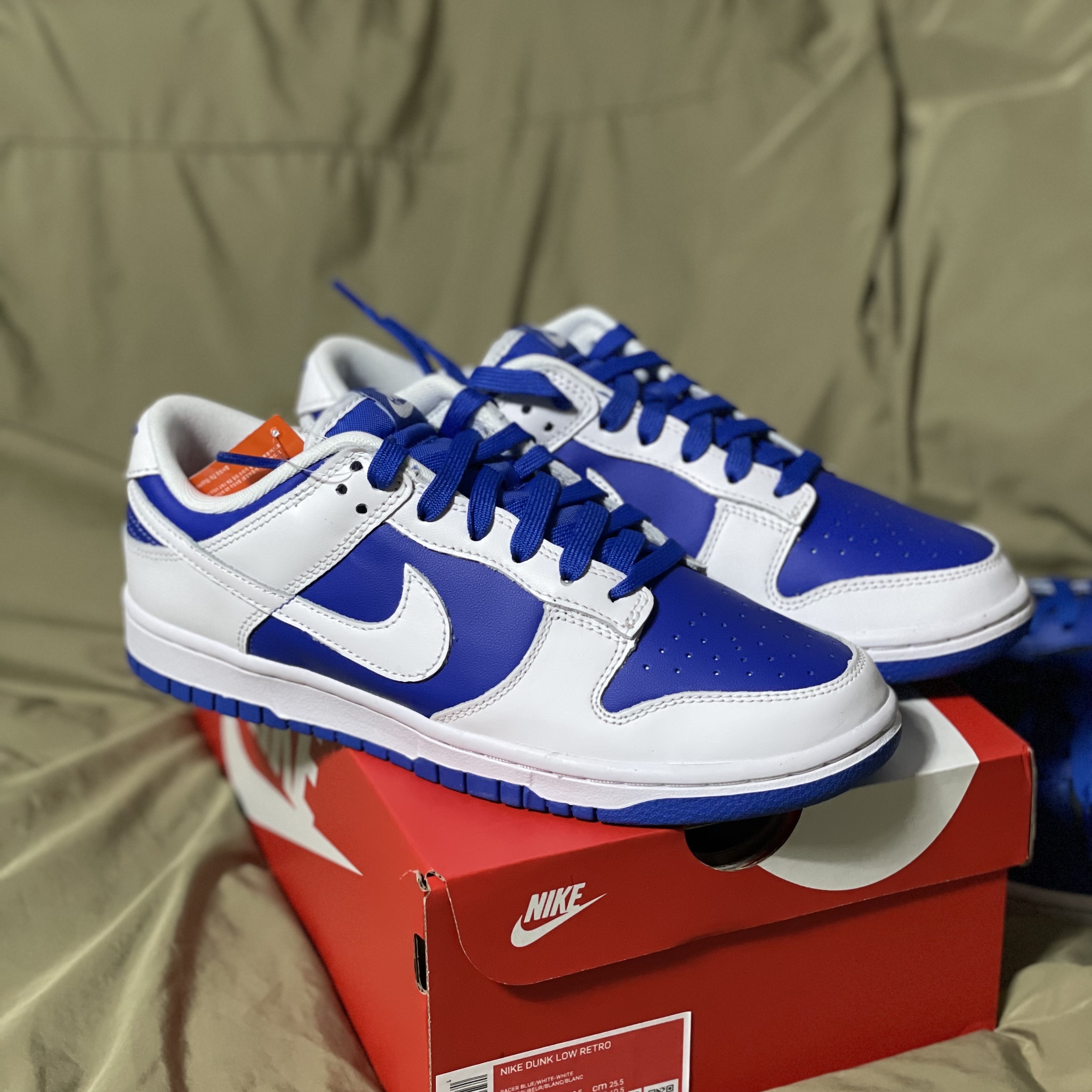 Nike Dunk Low Retro Racer Blue and White, Nike Dunk Low Retro Hyper Cobalt 착용 스타일 - 1