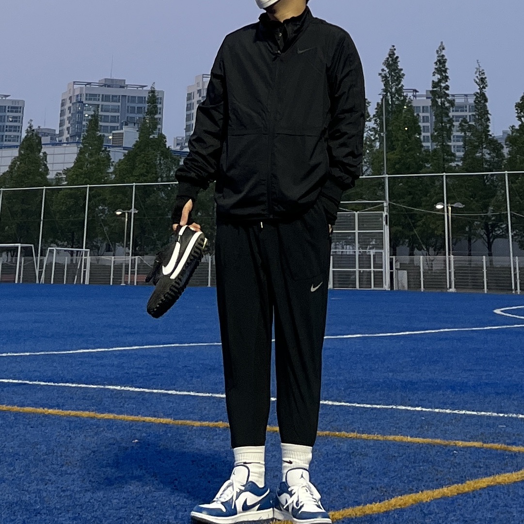 (W) Jordan 1 Low White Dark Marina Blue 착용 스타일
