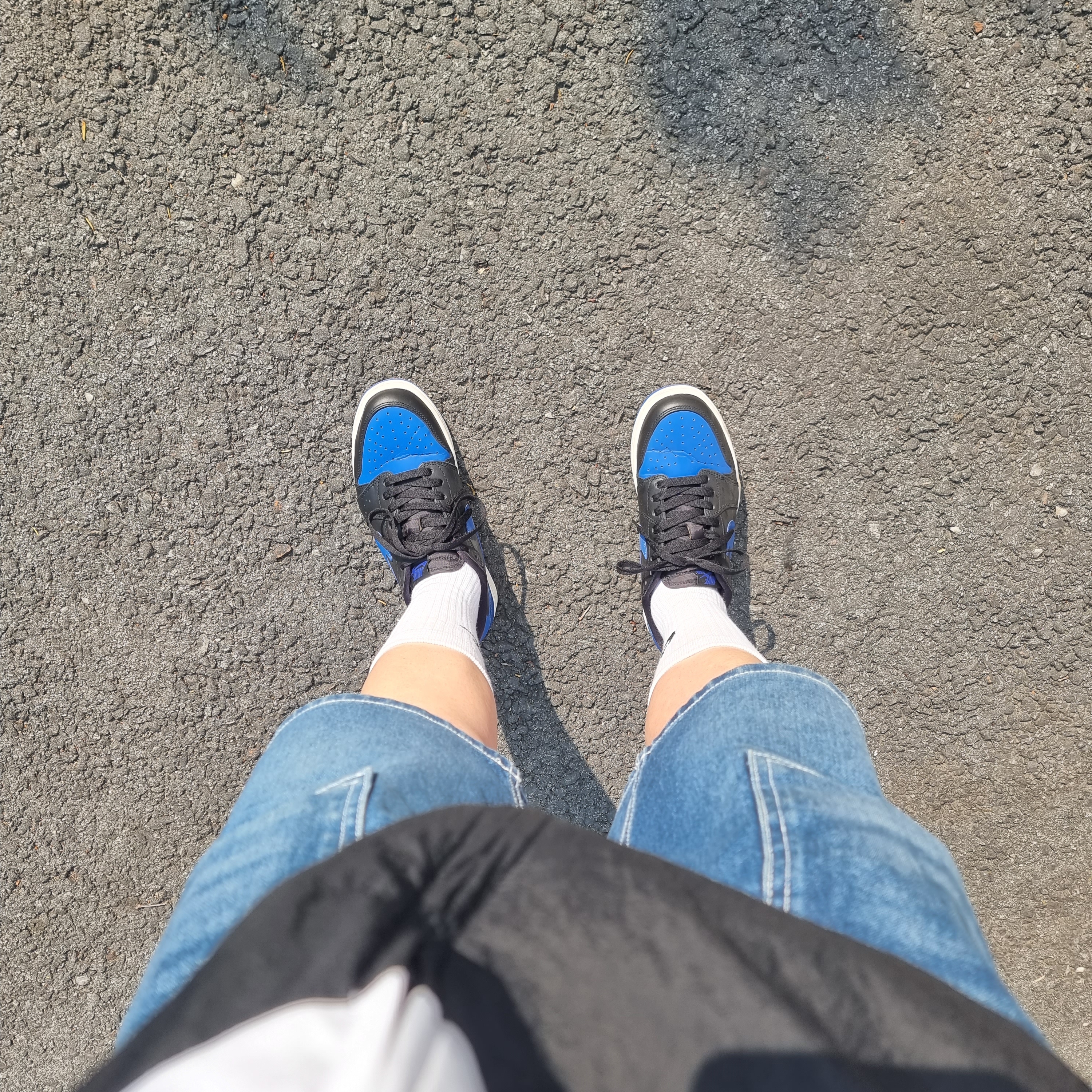 Jordan 1 Retro Low OG Royal 2015 착용 스타일