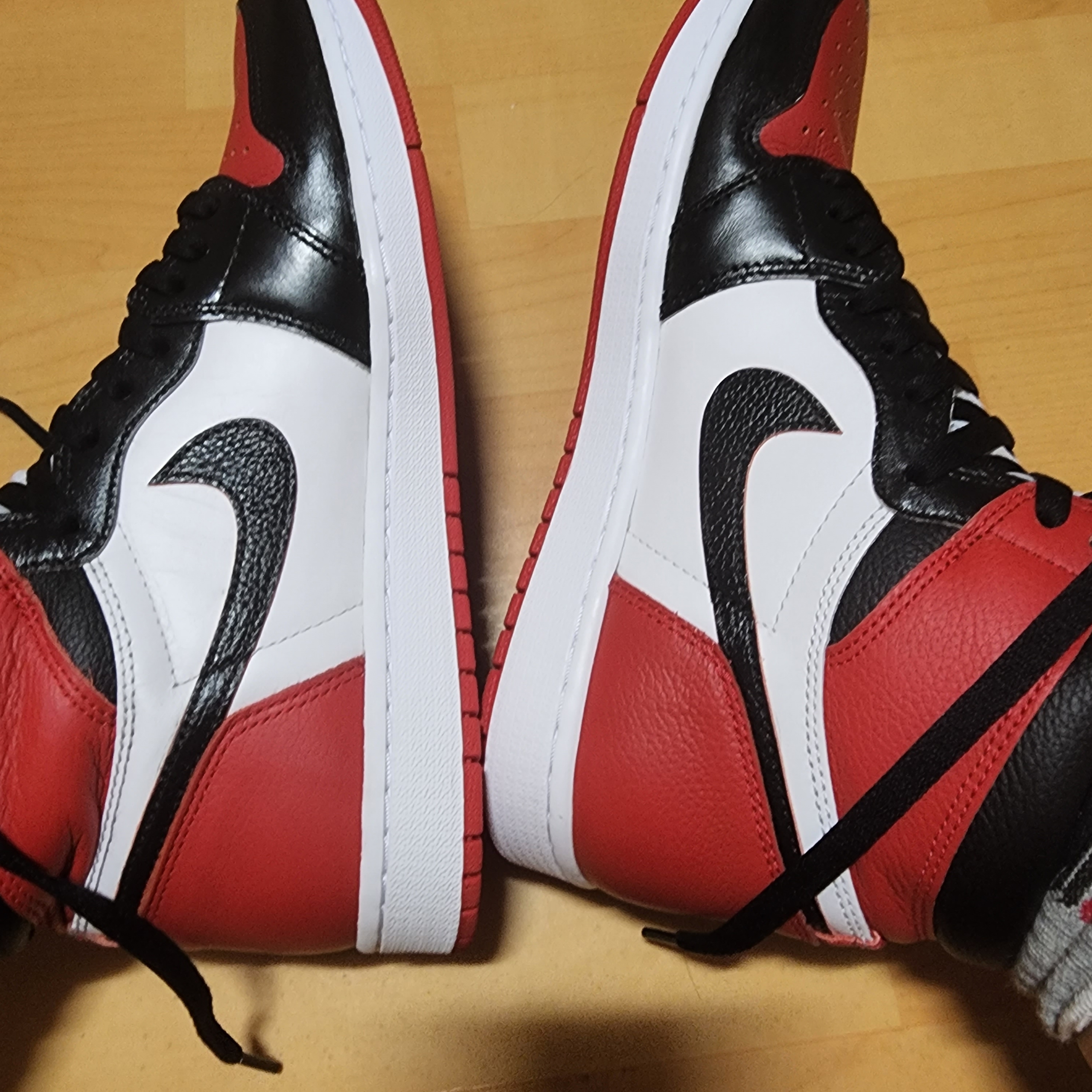 Jordan 1 Retro High OG Heritage 착용 스타일