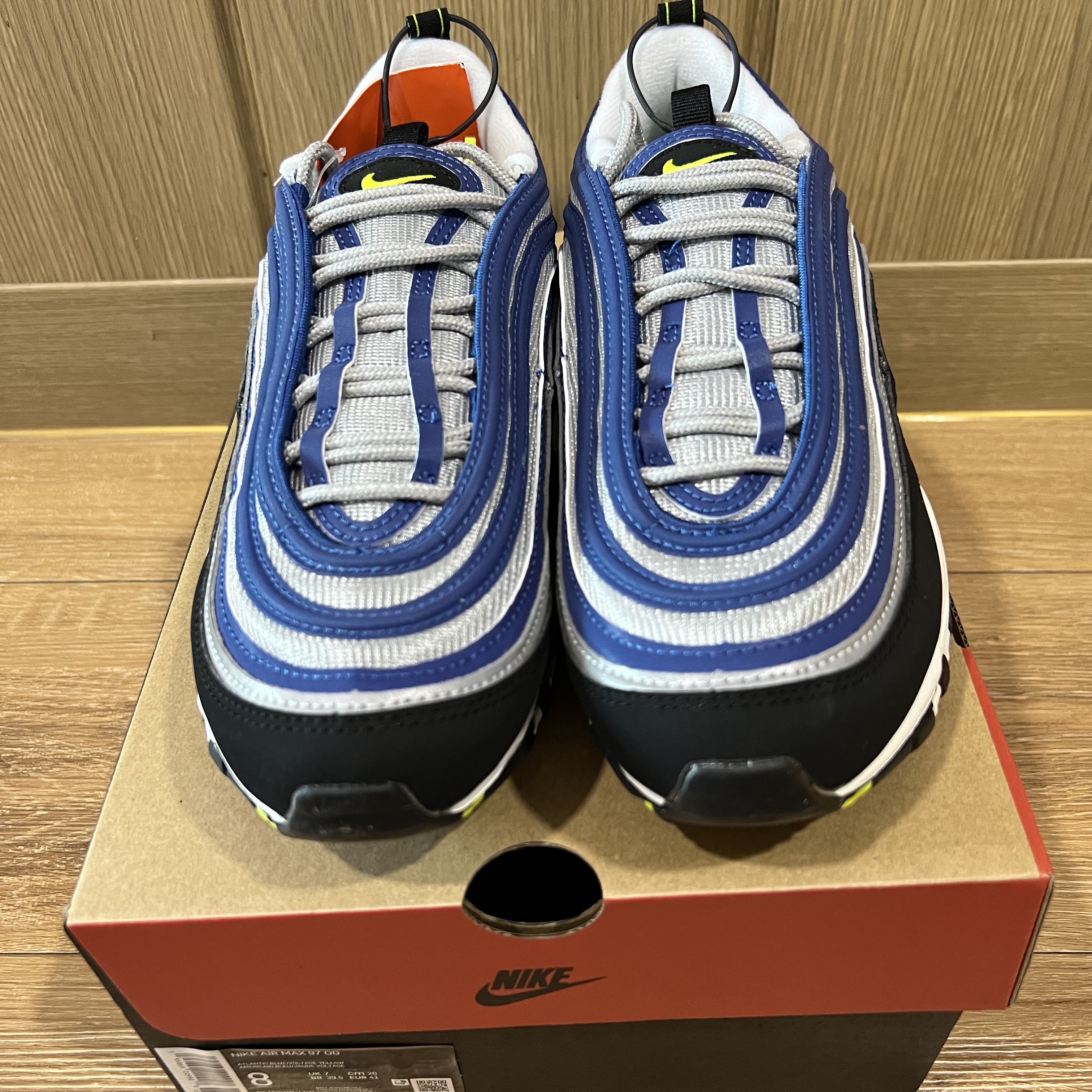 Nike Air Max 97 OG Atlantic Blue and Voltage Yellow 착용 스타일 - 1