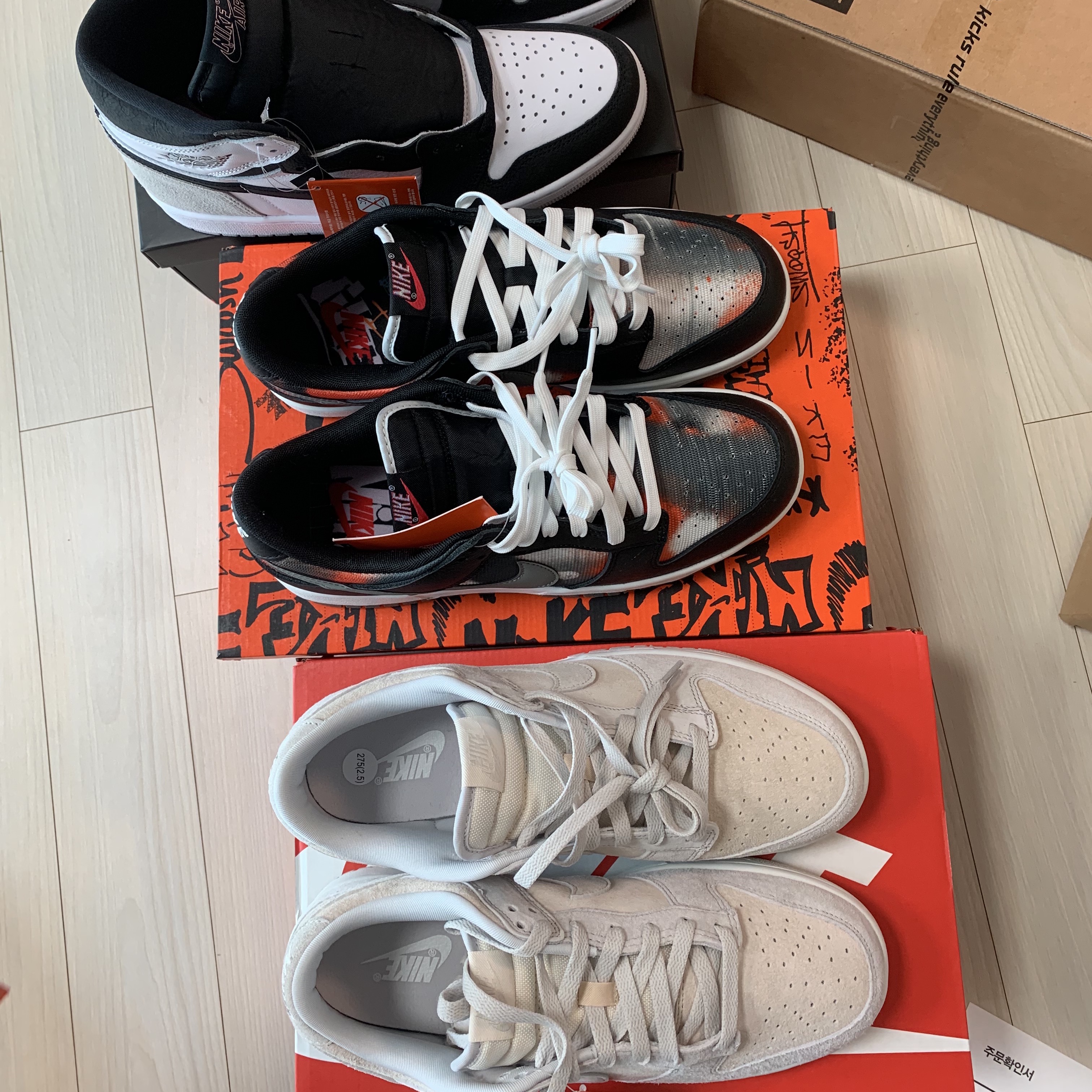 Jordan 1 Retro High OG Bleached Coral, Nike Dunk Low Retro PRM Vast Grey 착용 스타일 - 2