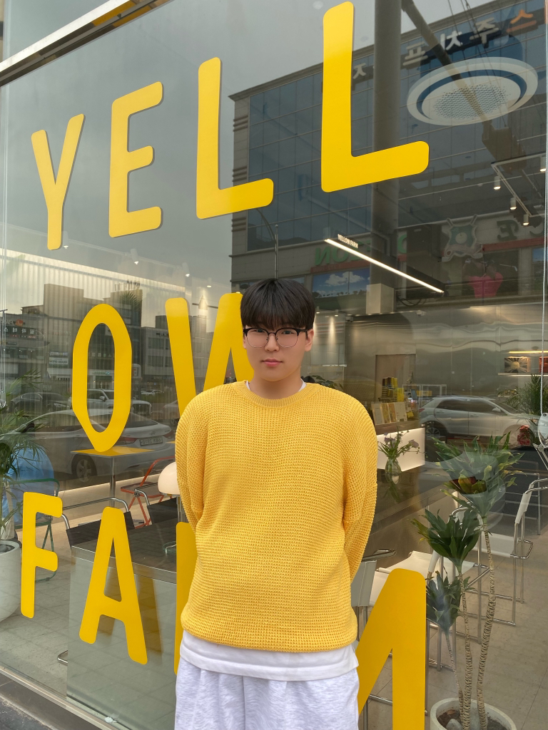KREAM 프로필 이미지