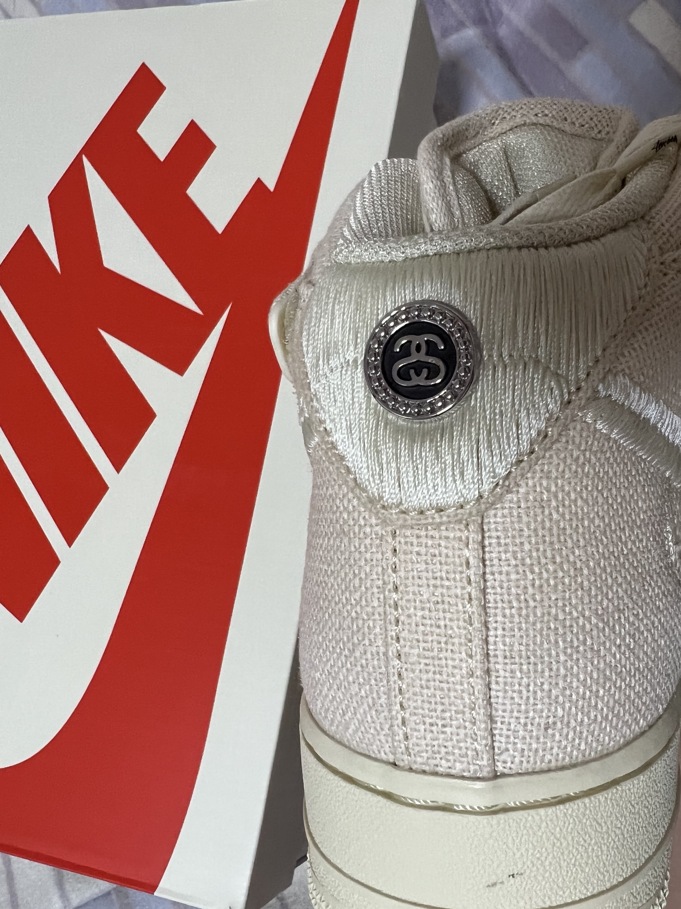 Nike x Stussy Air Force 1 '07 Mid SP Fossil 착용 스타일 - 4