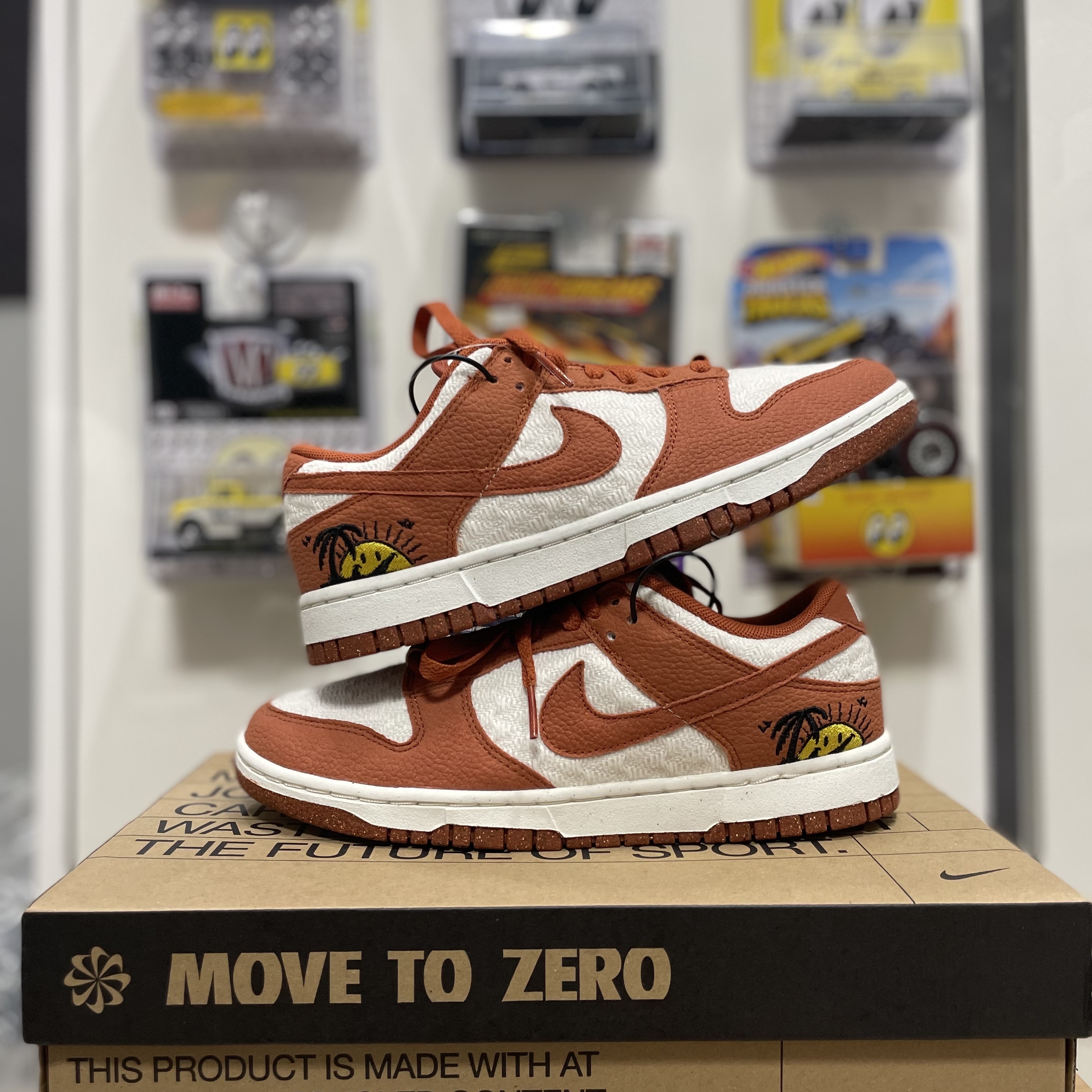 (W) Nike Dunk Low SE Sun Club Burnt Sunrise 착용 스타일 - 2