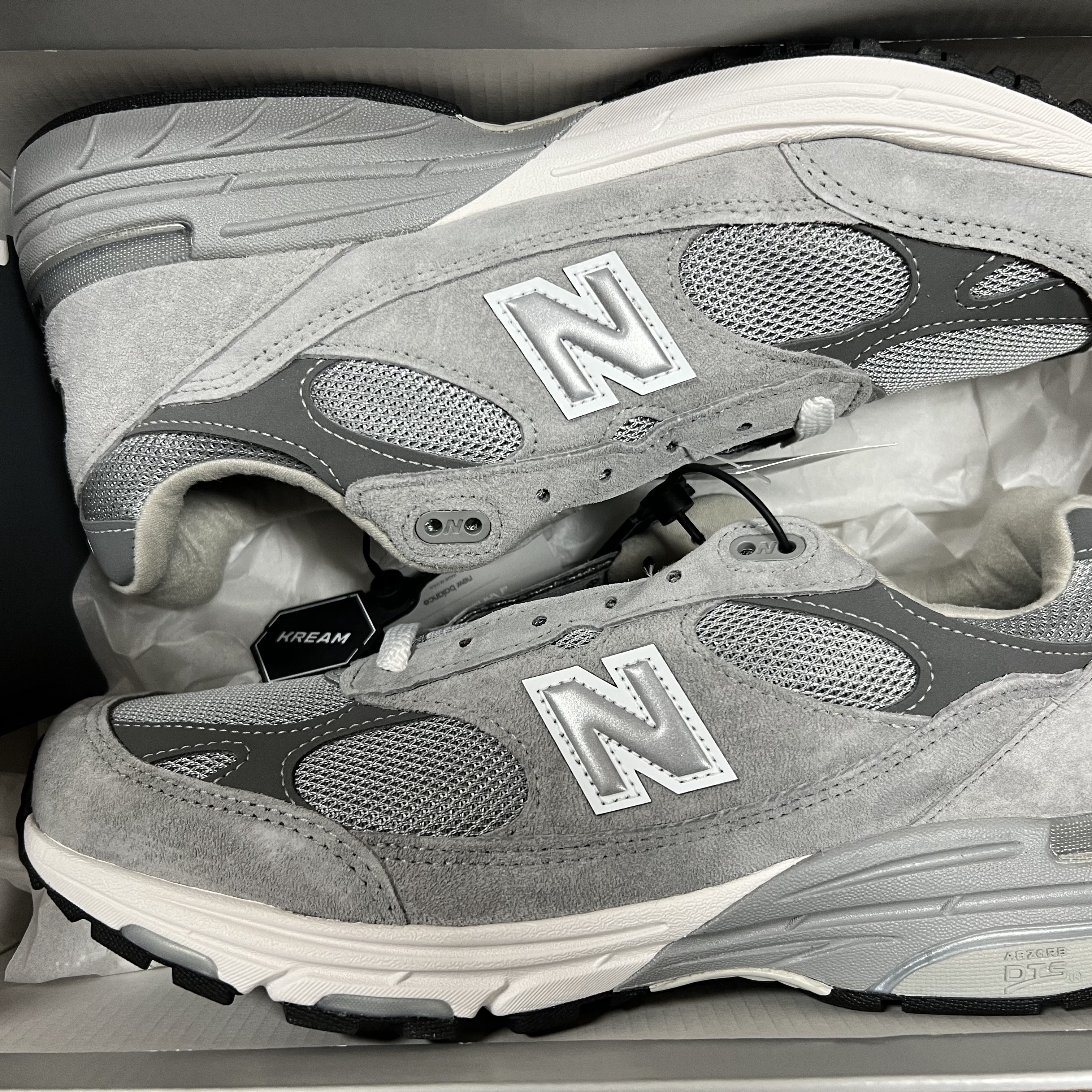 New Balance 993 Made in USA Grey - D Standard 착용 스타일 - 1