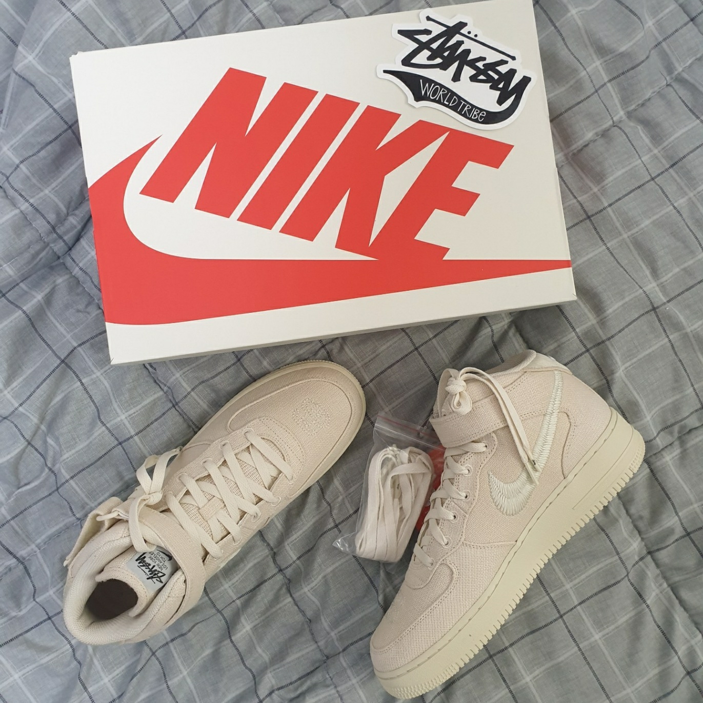 Nike x Stussy Air Force 1 '07 Mid SP Fossil 착용 스타일