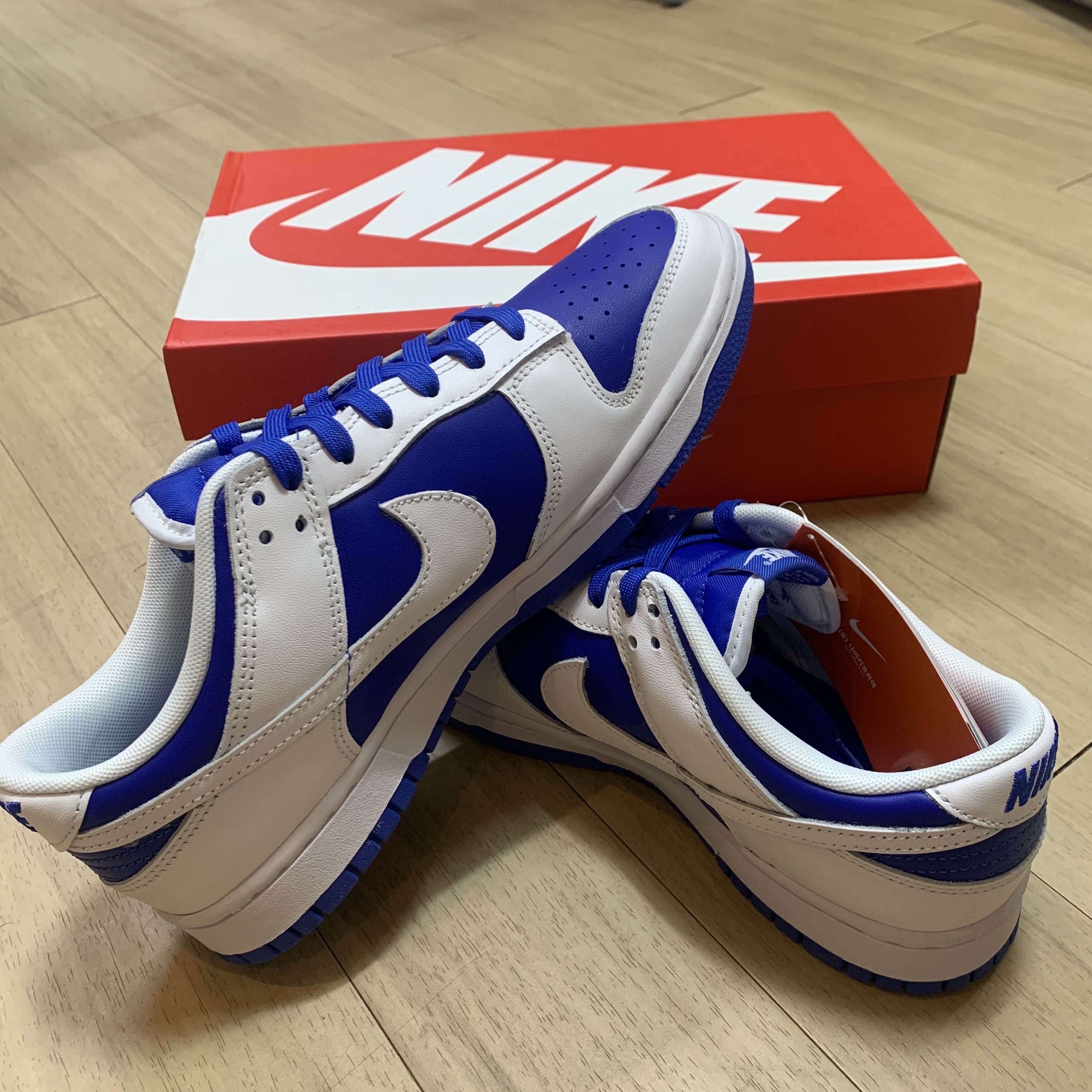 Nike Dunk Low Retro Racer Blue and White 착용 스타일