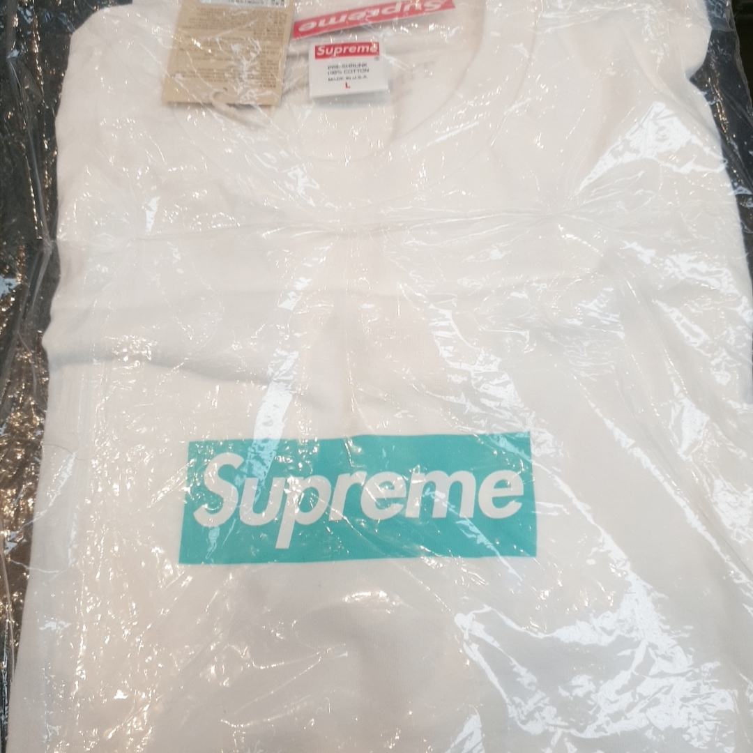 Supreme x Tiffany & Co. Box Logo T-Shirt White - 21FW 착용 스타일