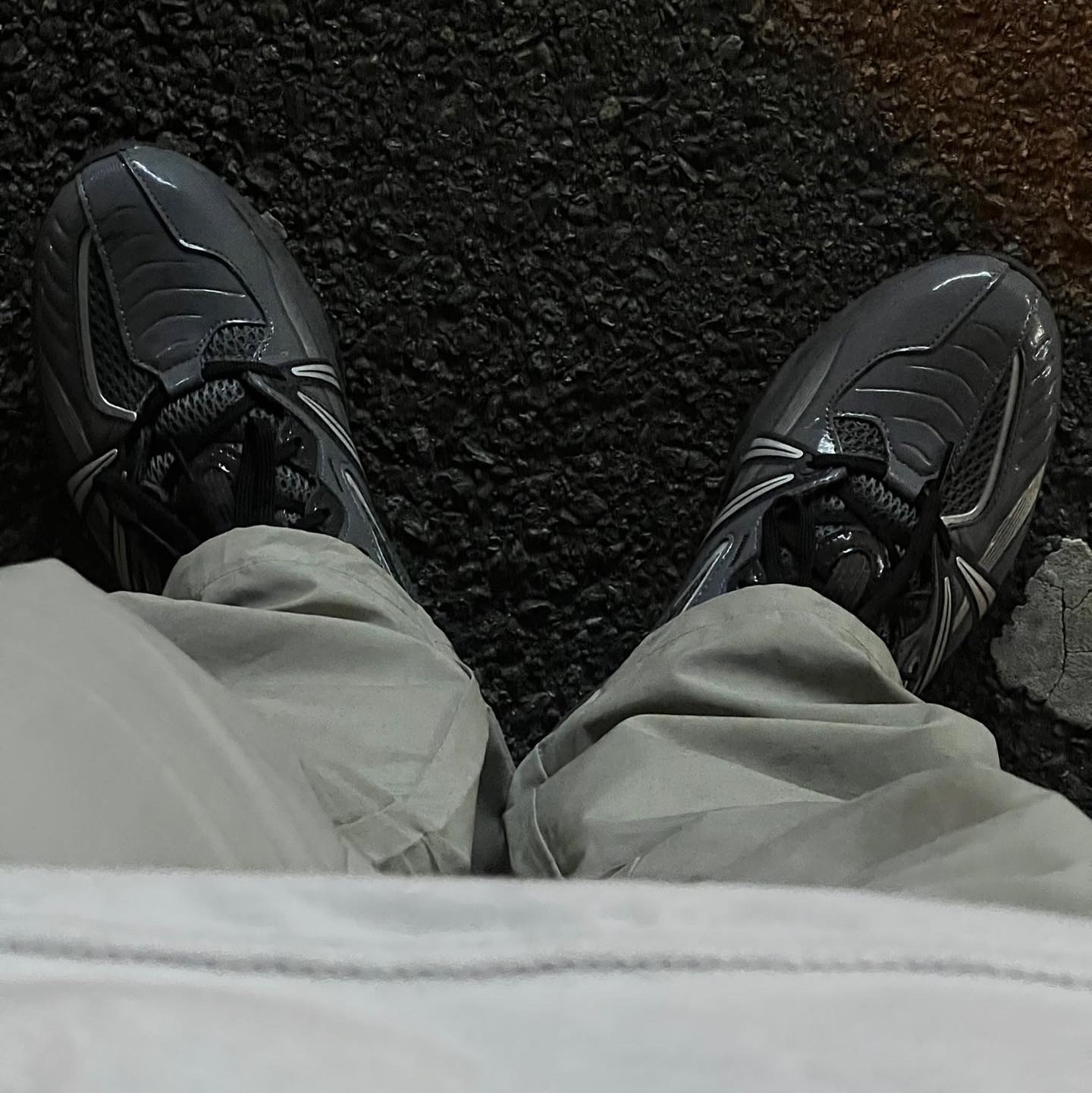 Asics UB2-S Gel-1130 Asphalt Pure Silver 착용 스타일