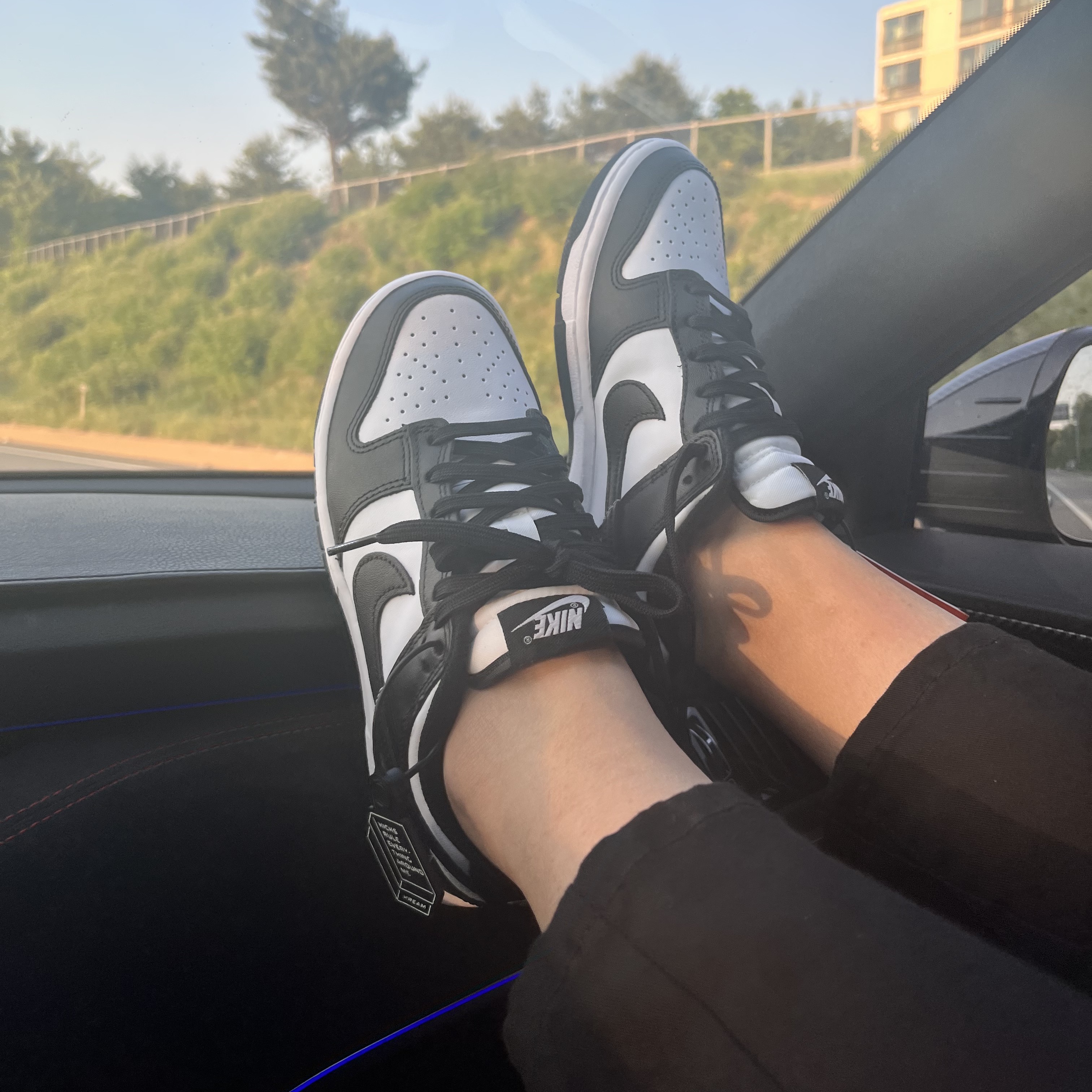 (W) Nike Dunk Low Black 착용 스타일