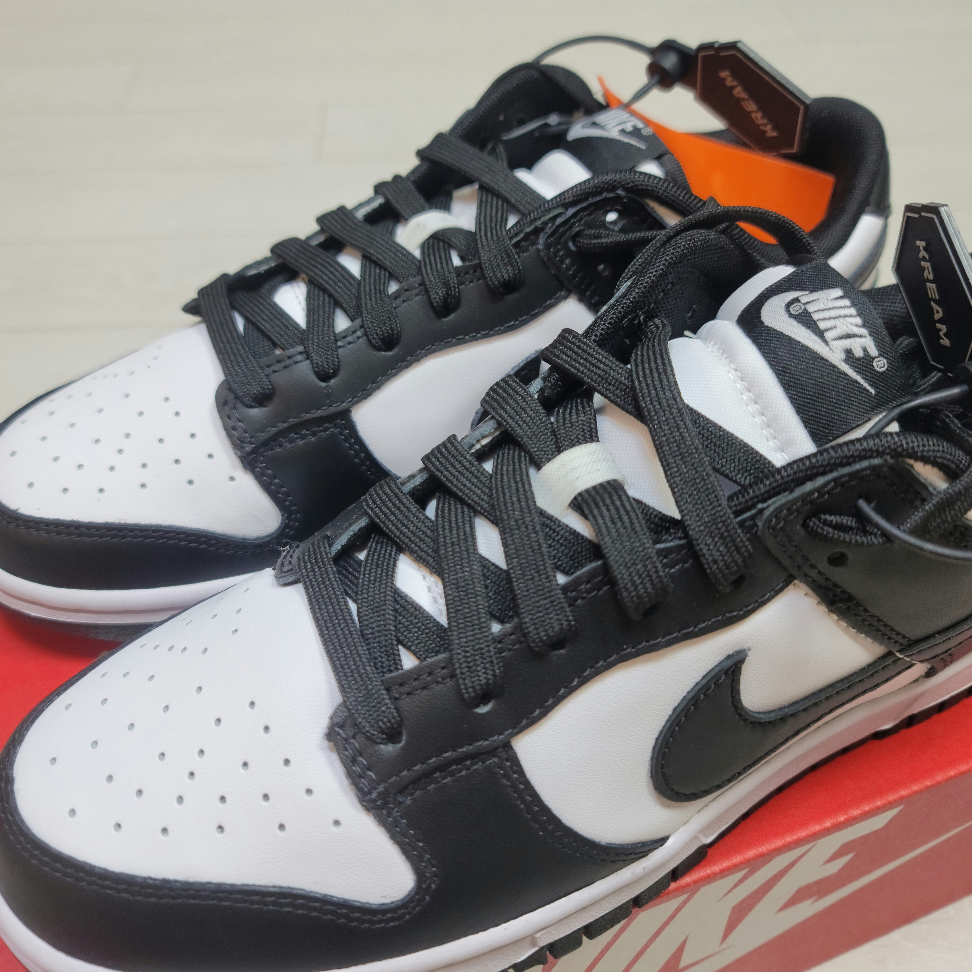 Nike Dunk Low Retro Black, (GS) Nike Dunk Low Black 착용 스타일 - 3