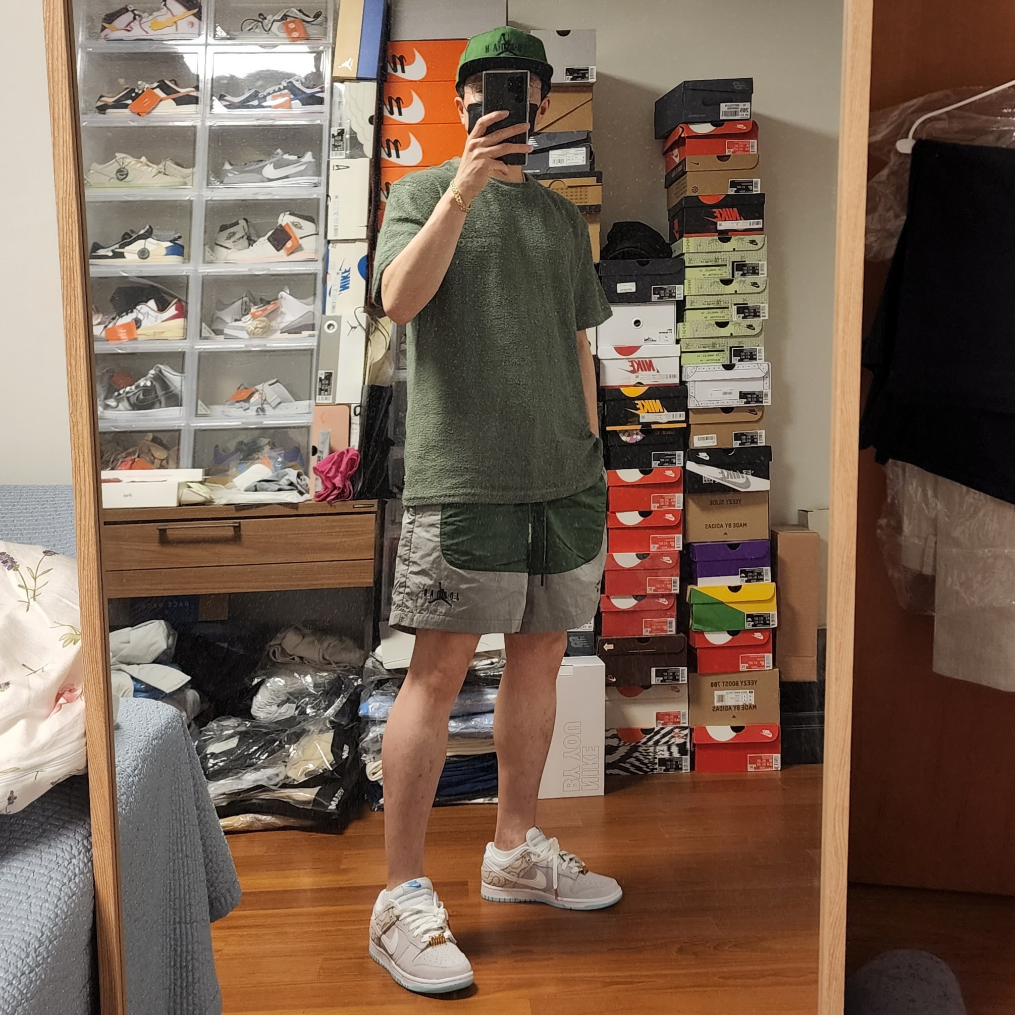 IAB Studio Towel T-Shirt Deep Green, Jordan x Off-White Pro Jumpman Air Cap Forest Green 착용 스타일 - 1