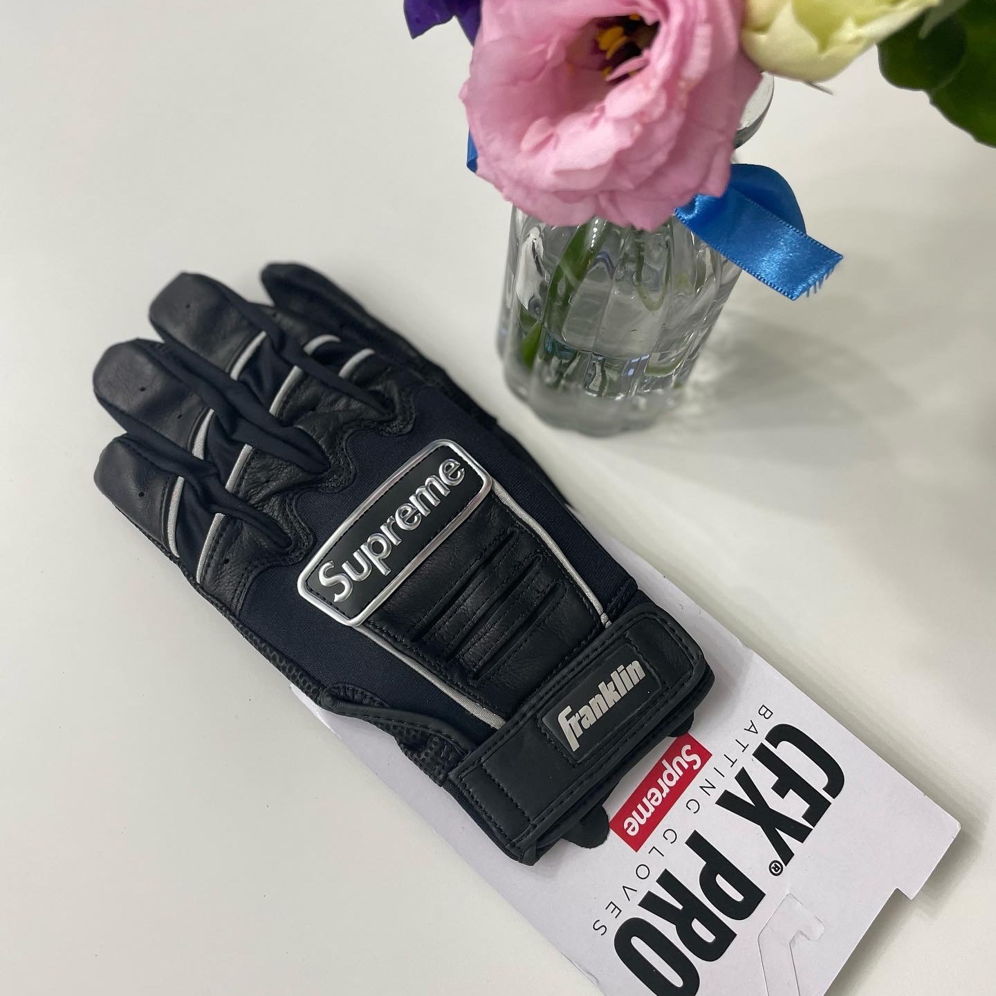 Supreme x Franklin CFX Pro Batting Gloves Black - 22SS 착용 스타일